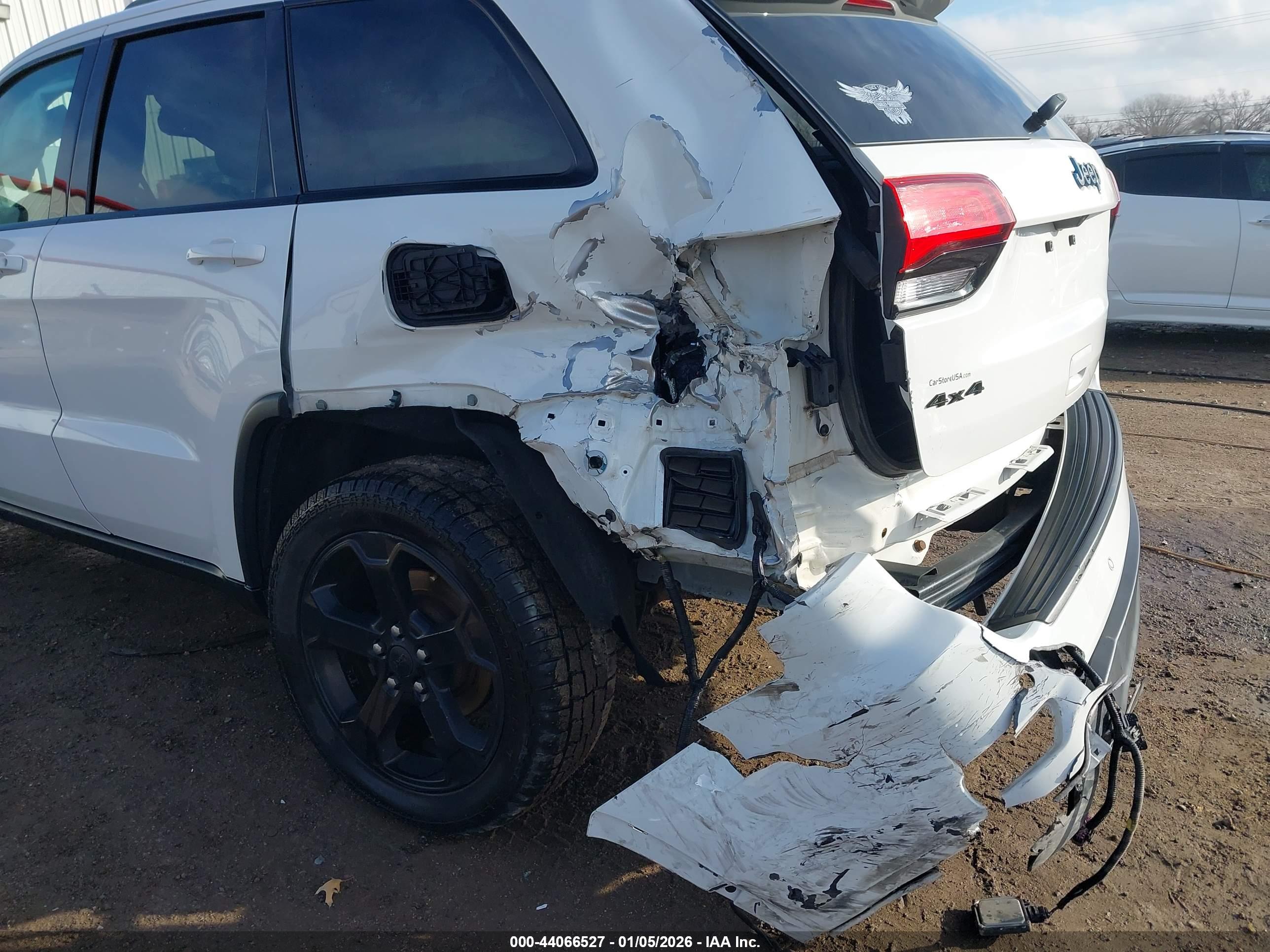 JEEP GRAND image 6