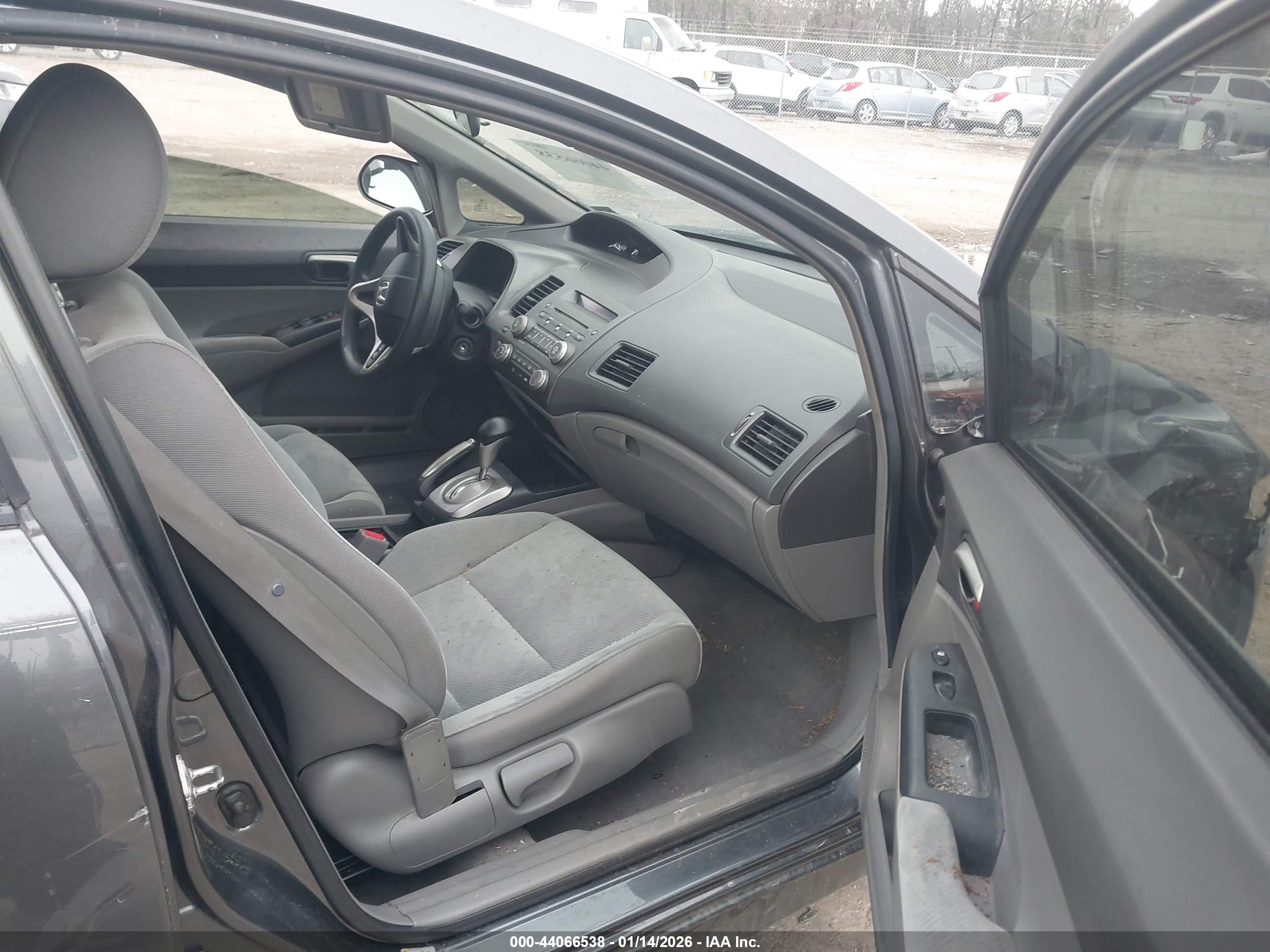 HONDA CIVIC image 5