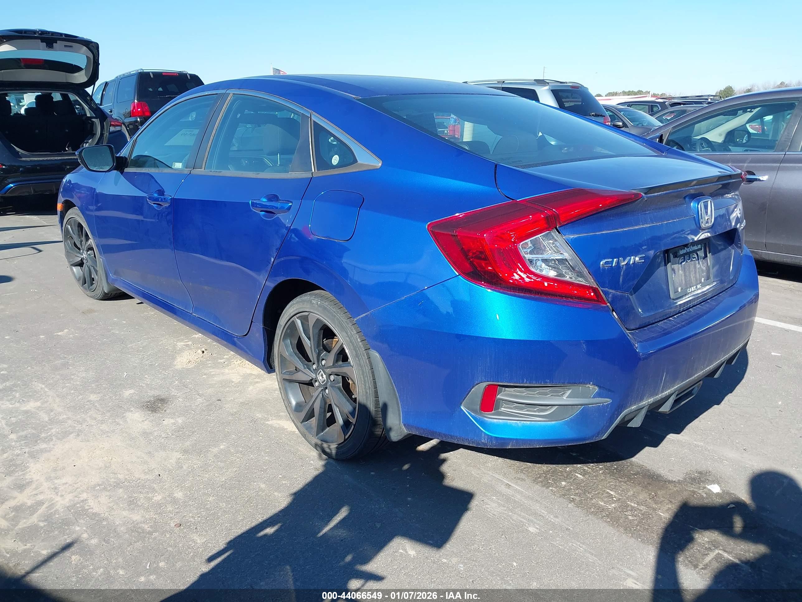 HONDA CIVIC image 3