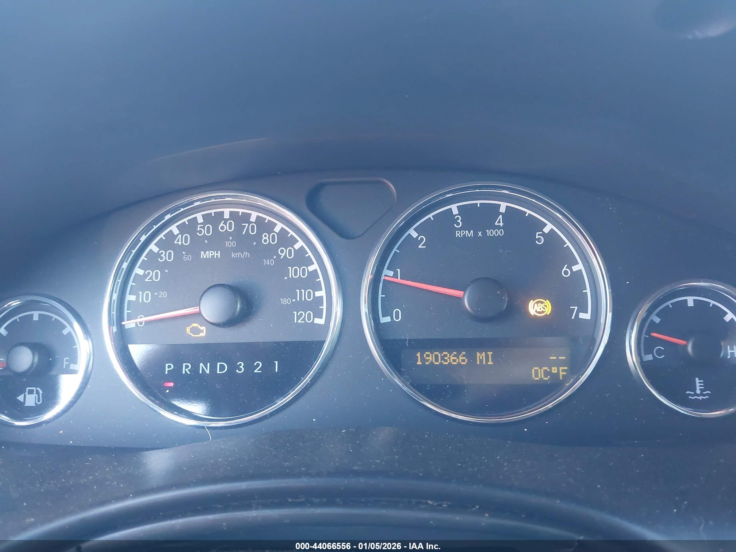CHEVROLET UPLANDER image 7