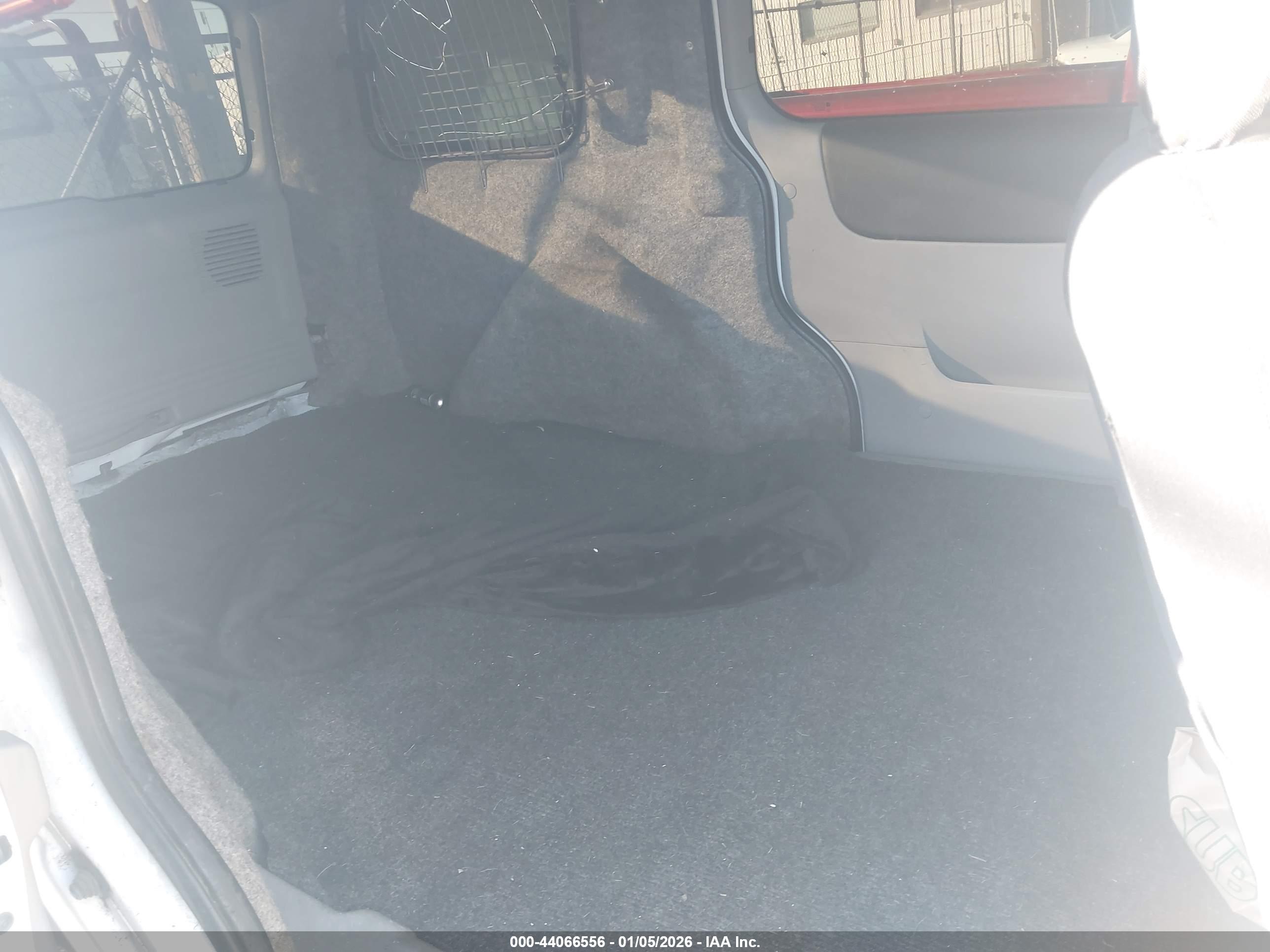 CHEVROLET UPLANDER image 8