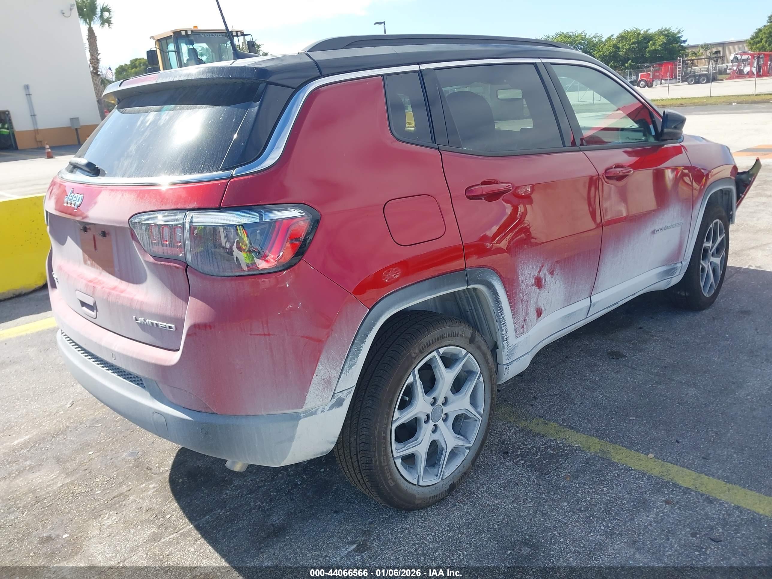 JEEP COMPASS image 4