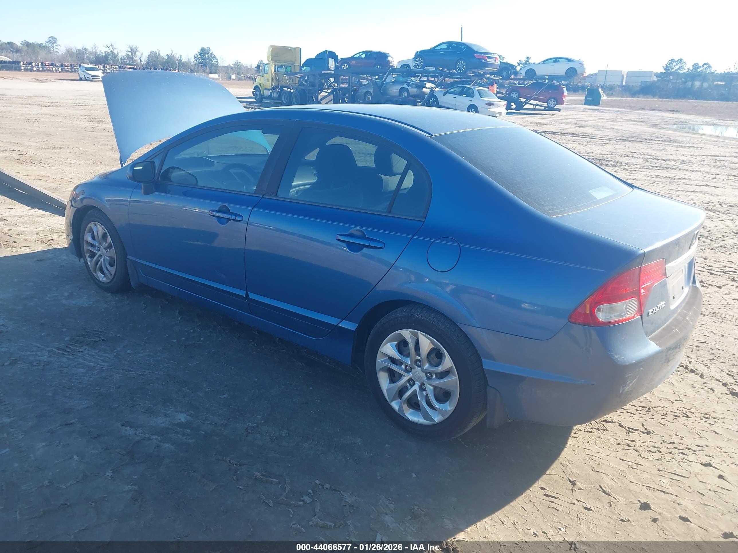 HONDA CIVIC image 3