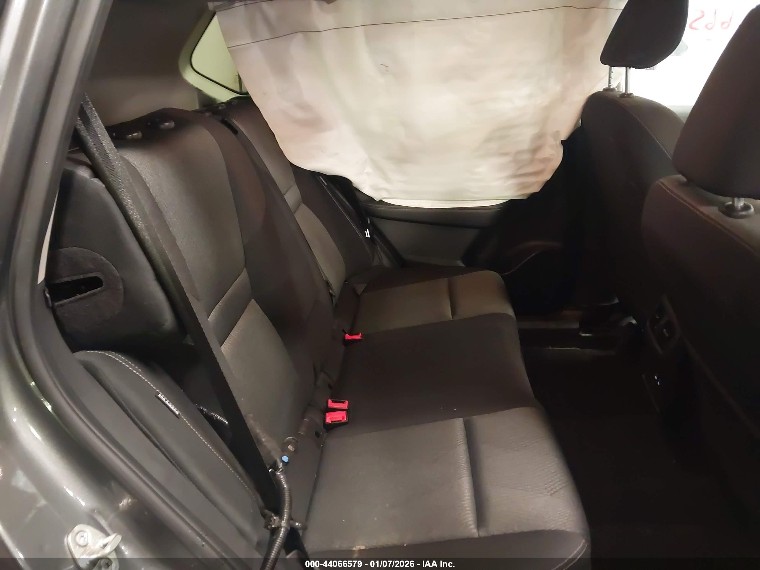 NISSAN ROGUE image 8