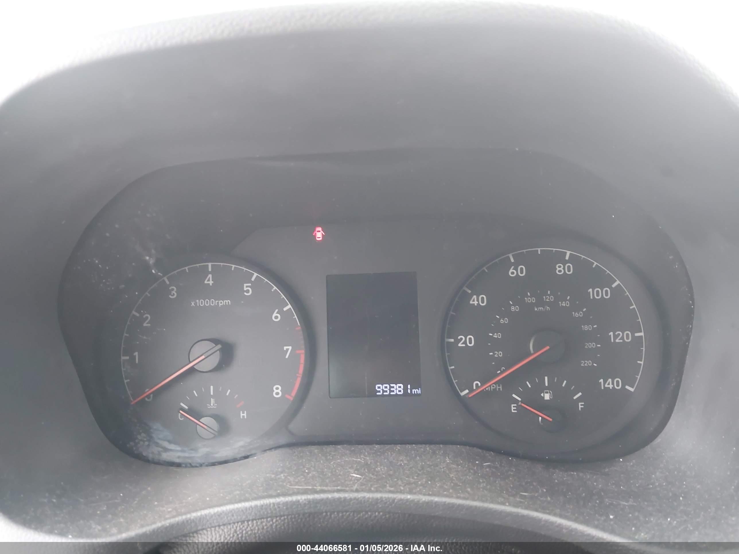 HYUNDAI ACCENT image 7