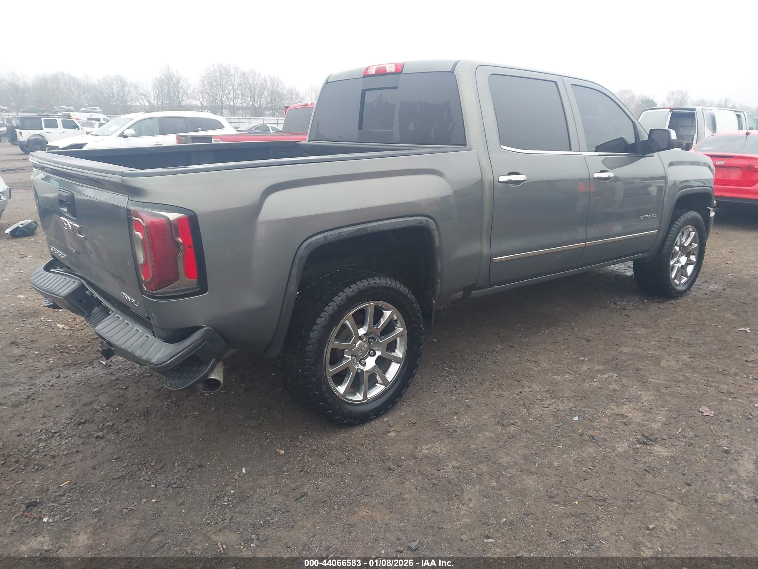 GMC SIERRA image 4