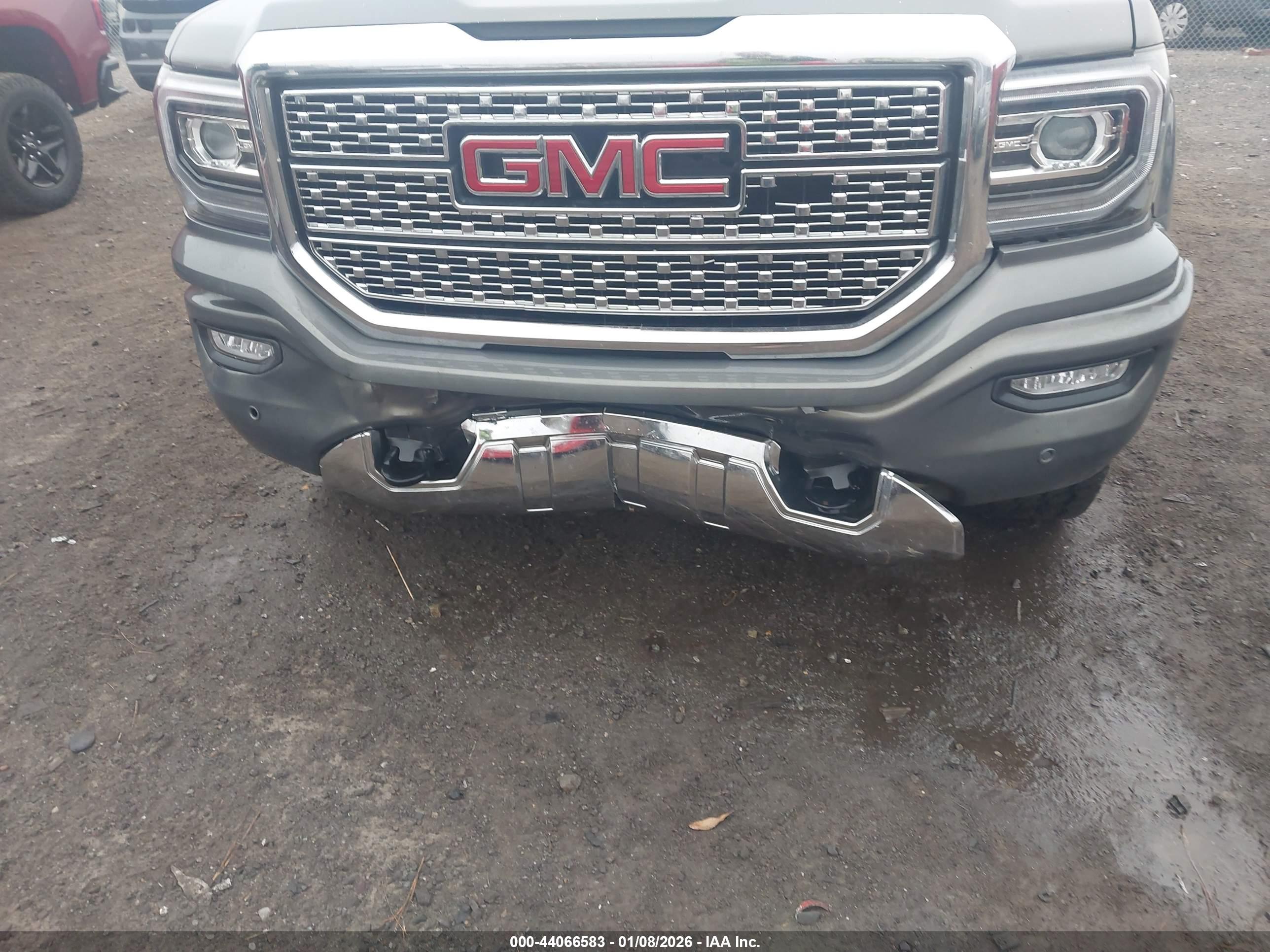 GMC SIERRA image 6