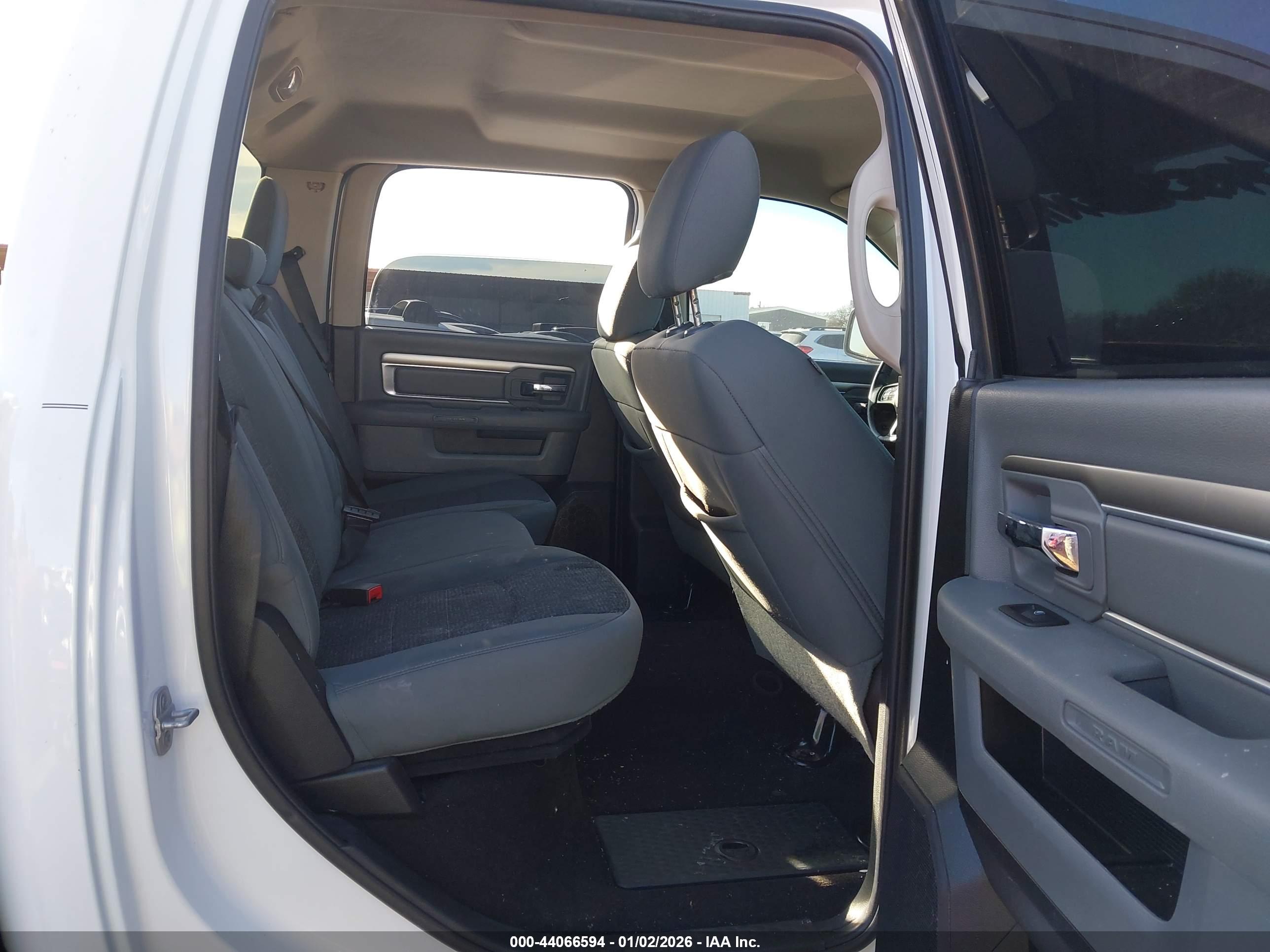 RAM 1500 image 8
