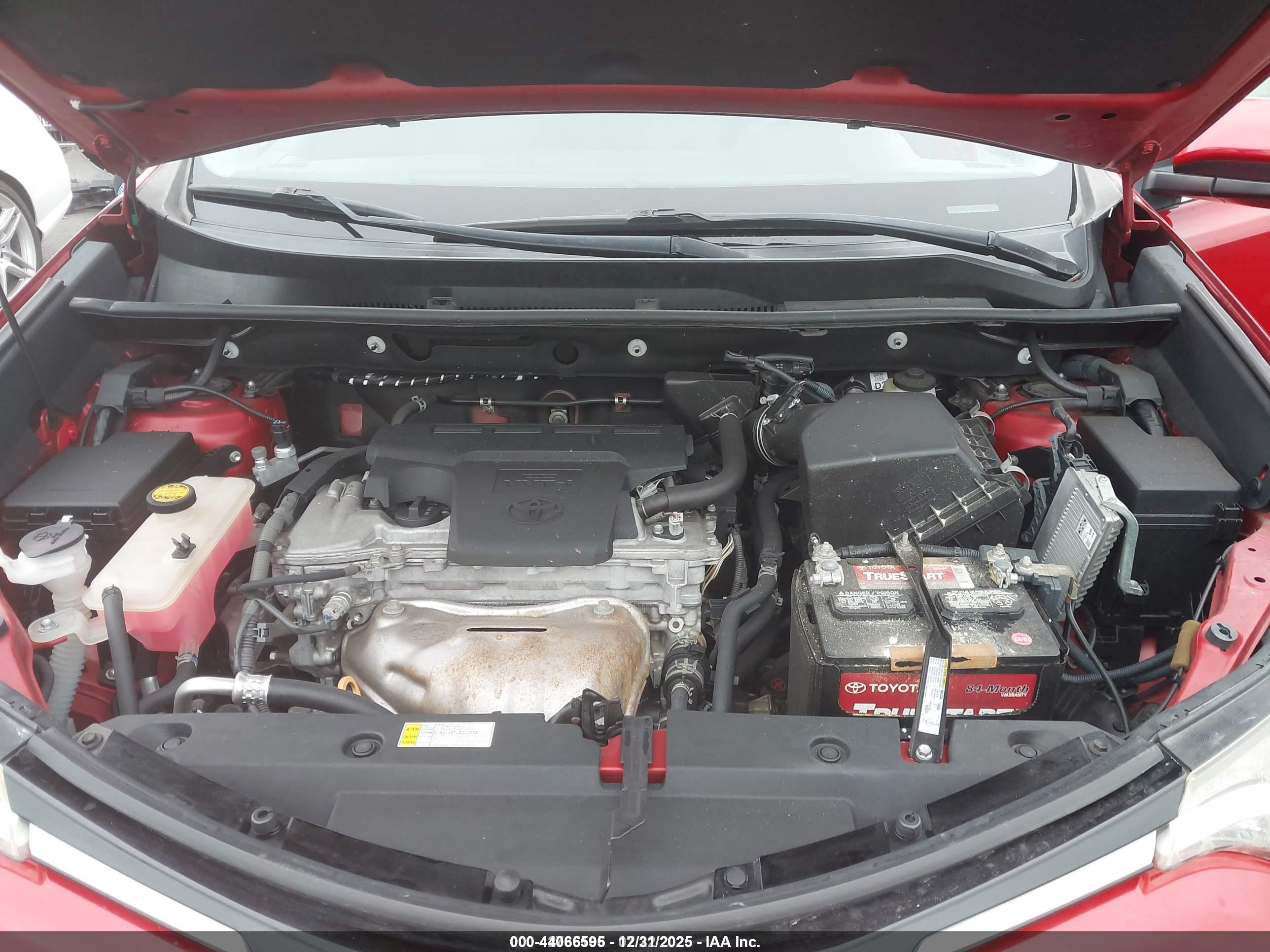 TOYOTA RAV4 image 10