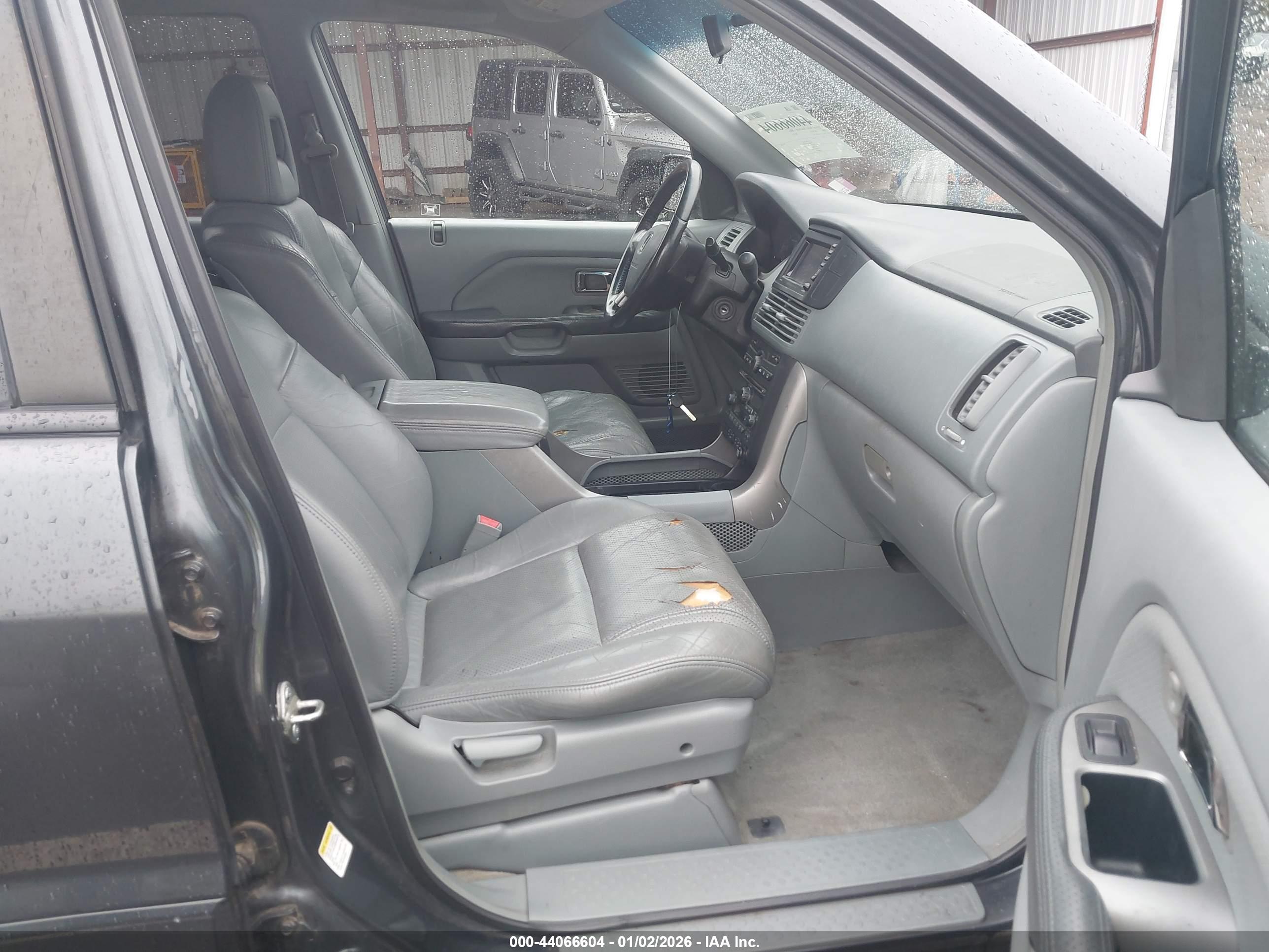 HONDA PILOT image 5