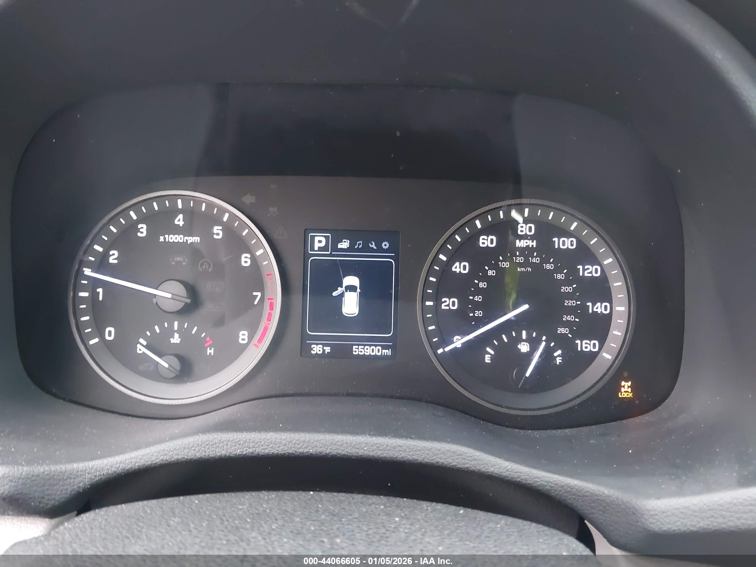 HYUNDAI TUCSON image 7