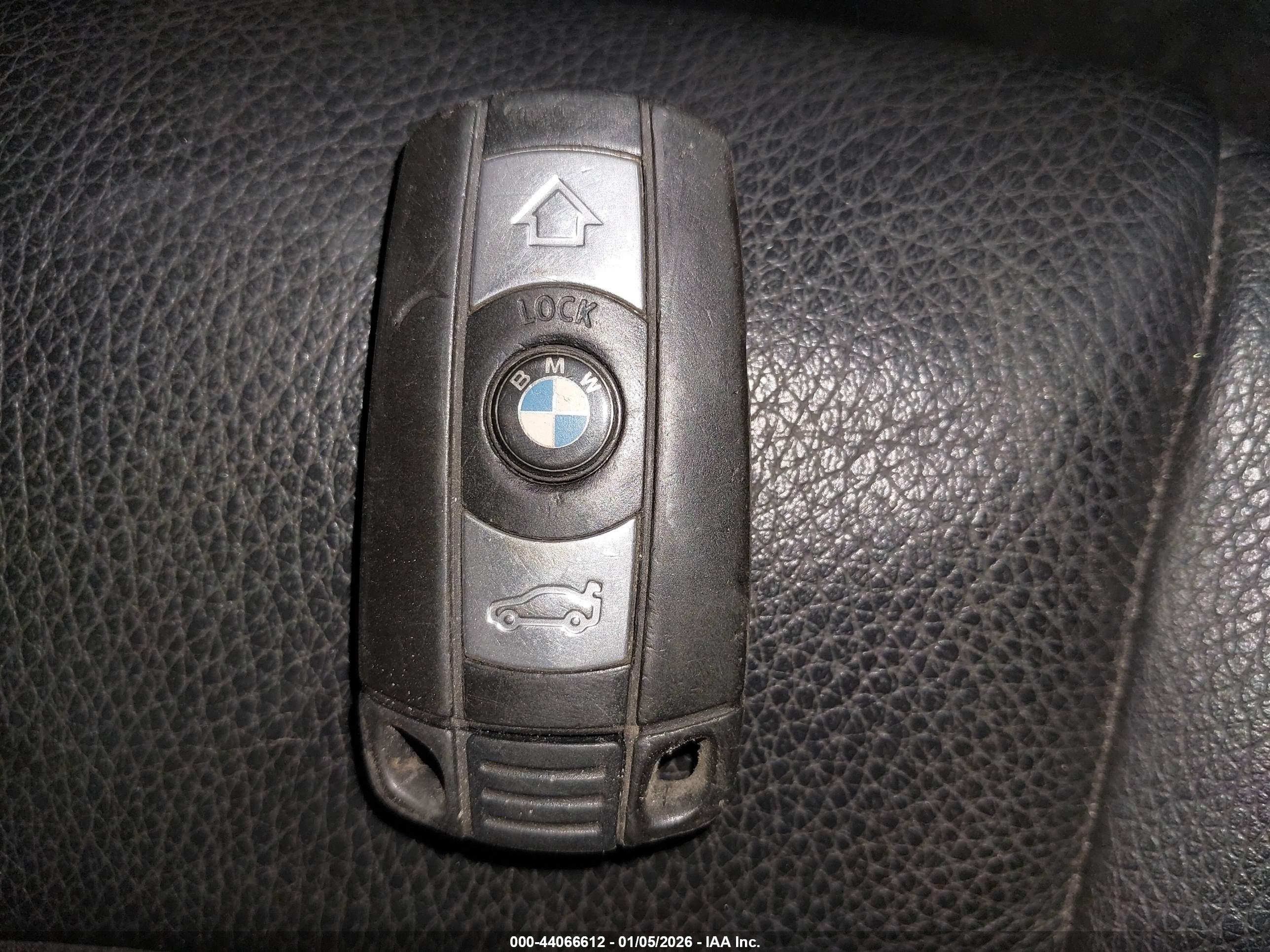 BMW 335I image 11