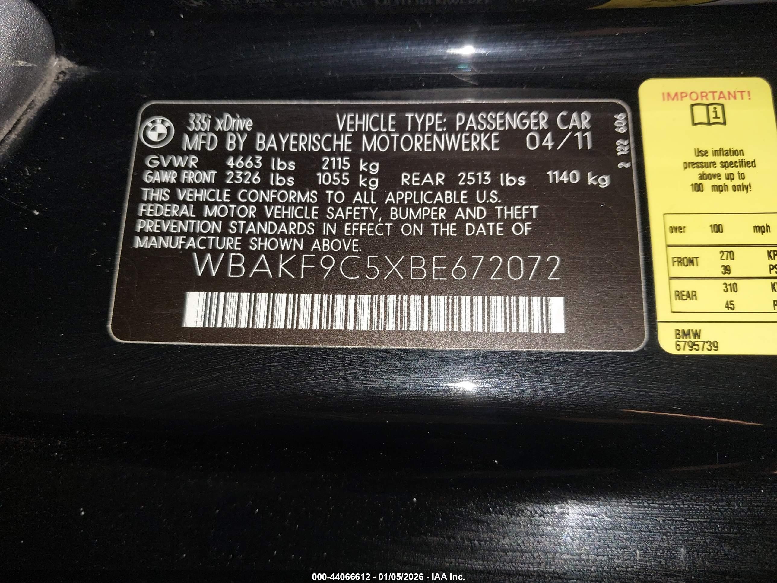 BMW 335I image 9