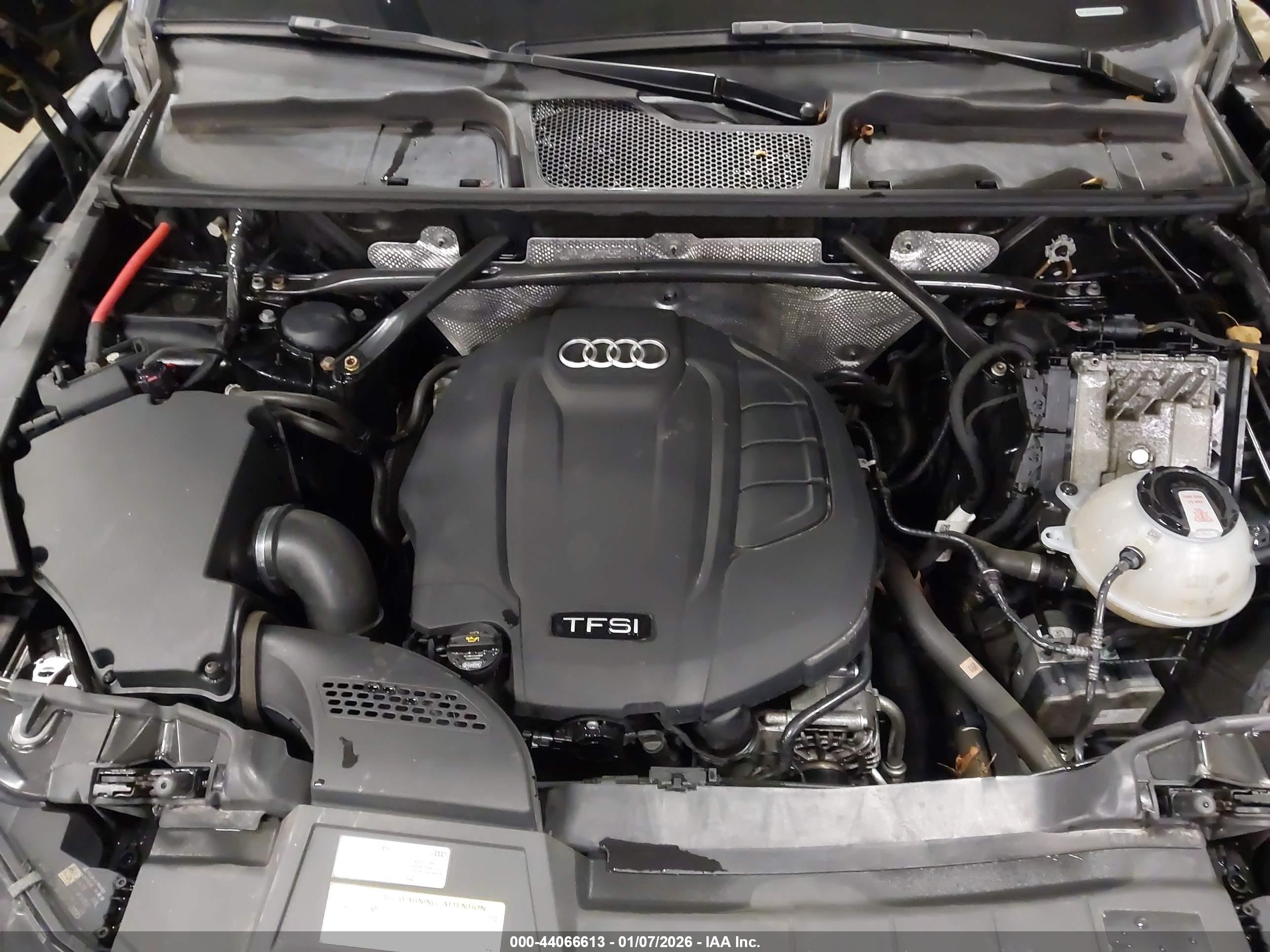 AUDI Q5 image 10