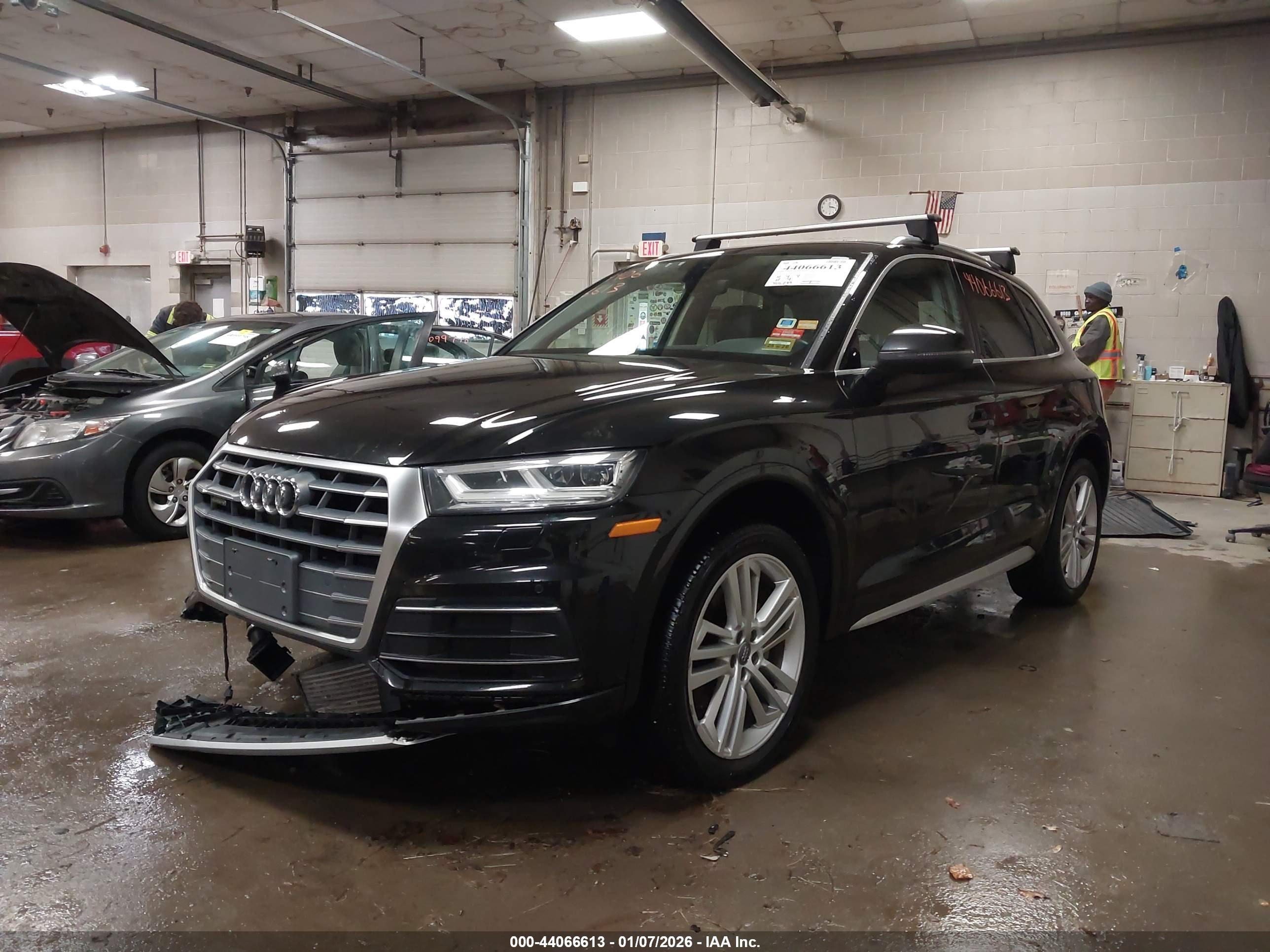 AUDI Q5 image 2