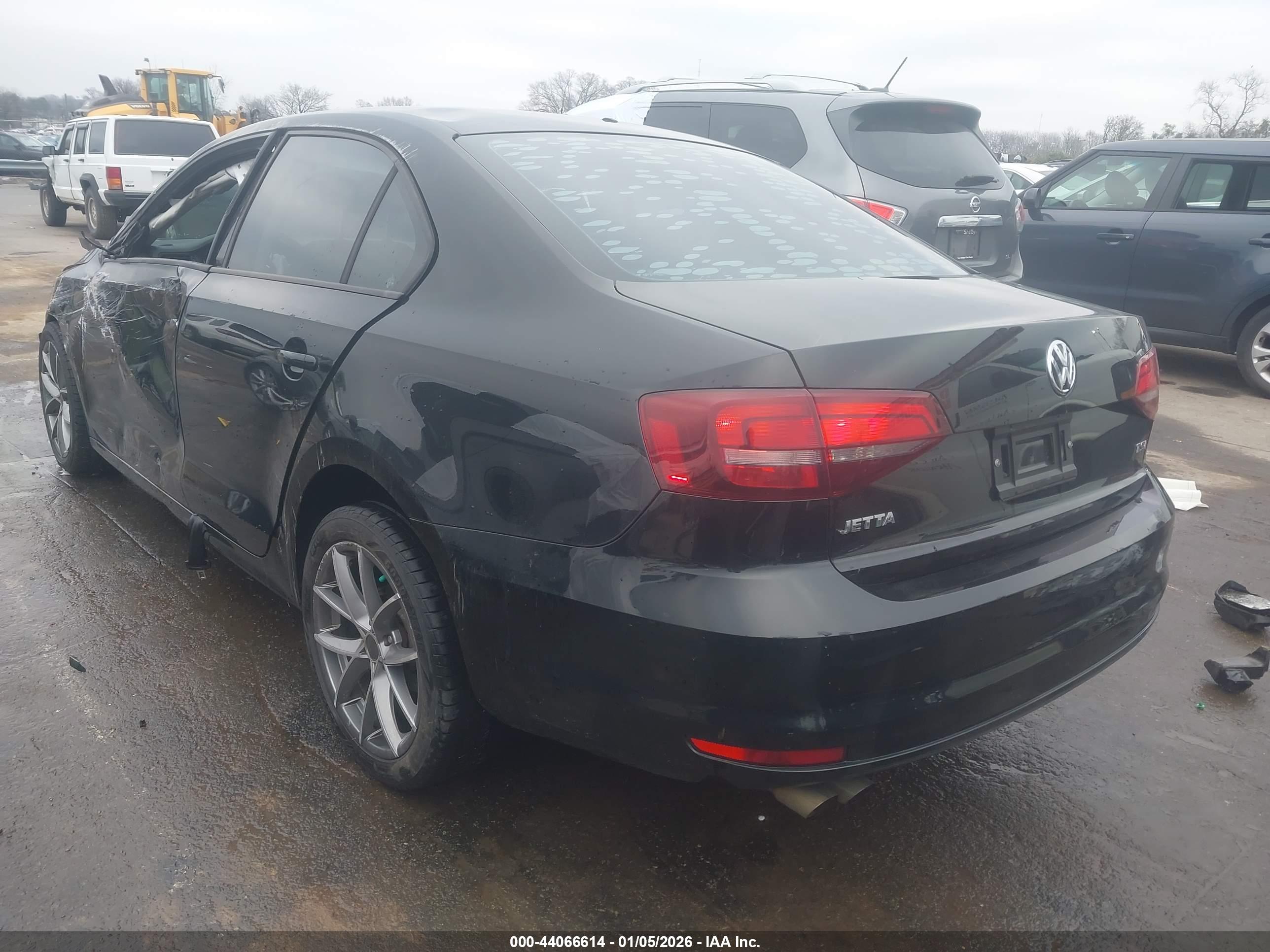 VOLKSWAGEN JETTA image 3
