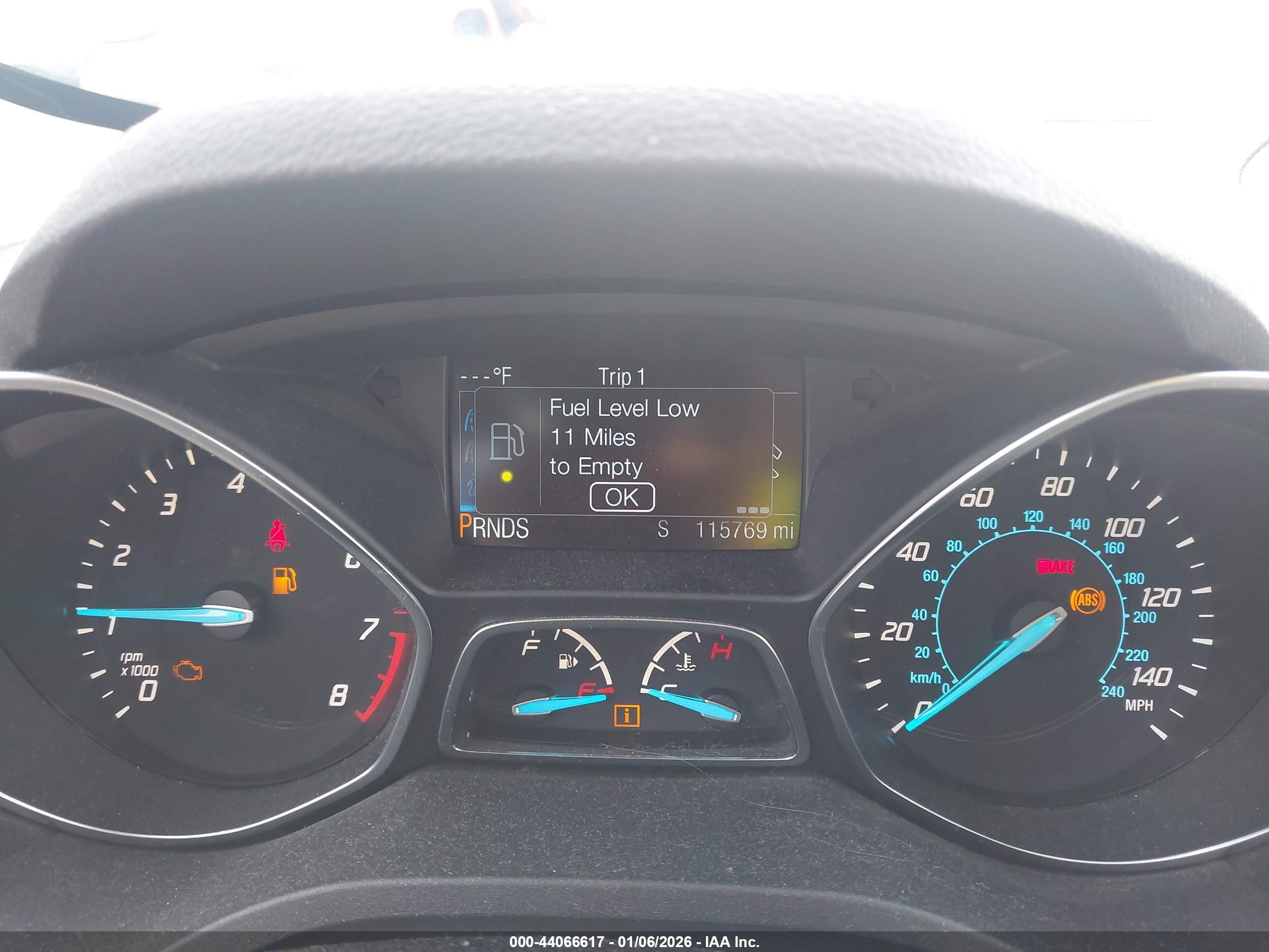 FORD ESCAPE image 7