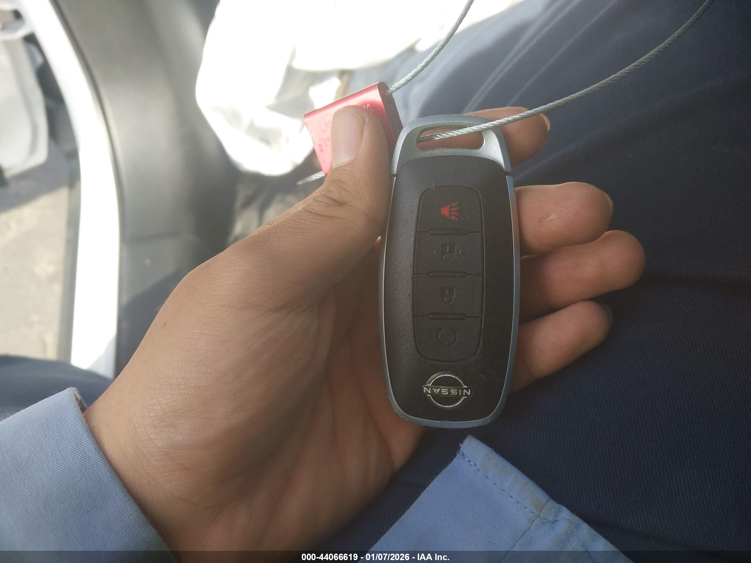 NISSAN KICKS image 11