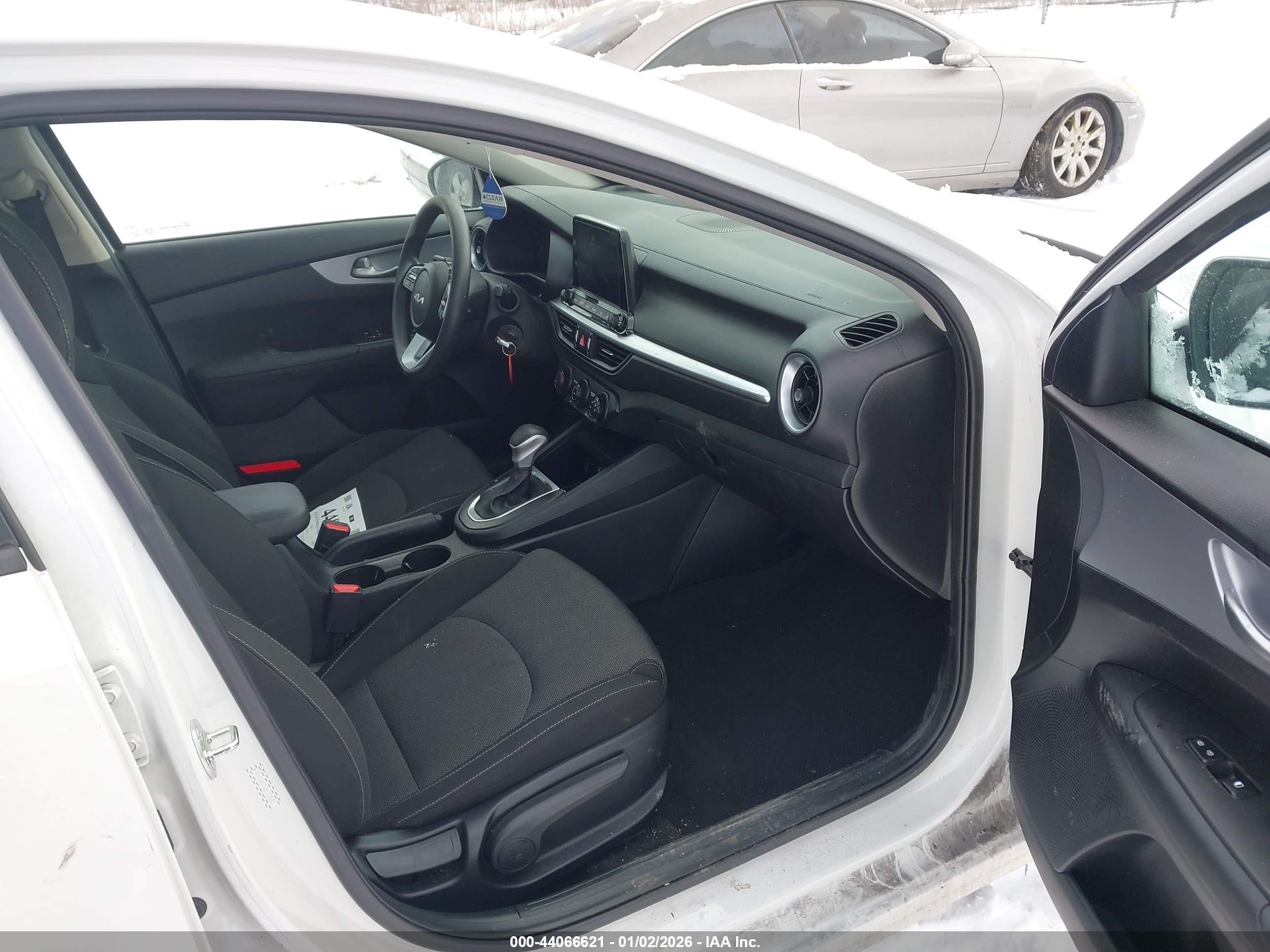 KIA FORTE image 5
