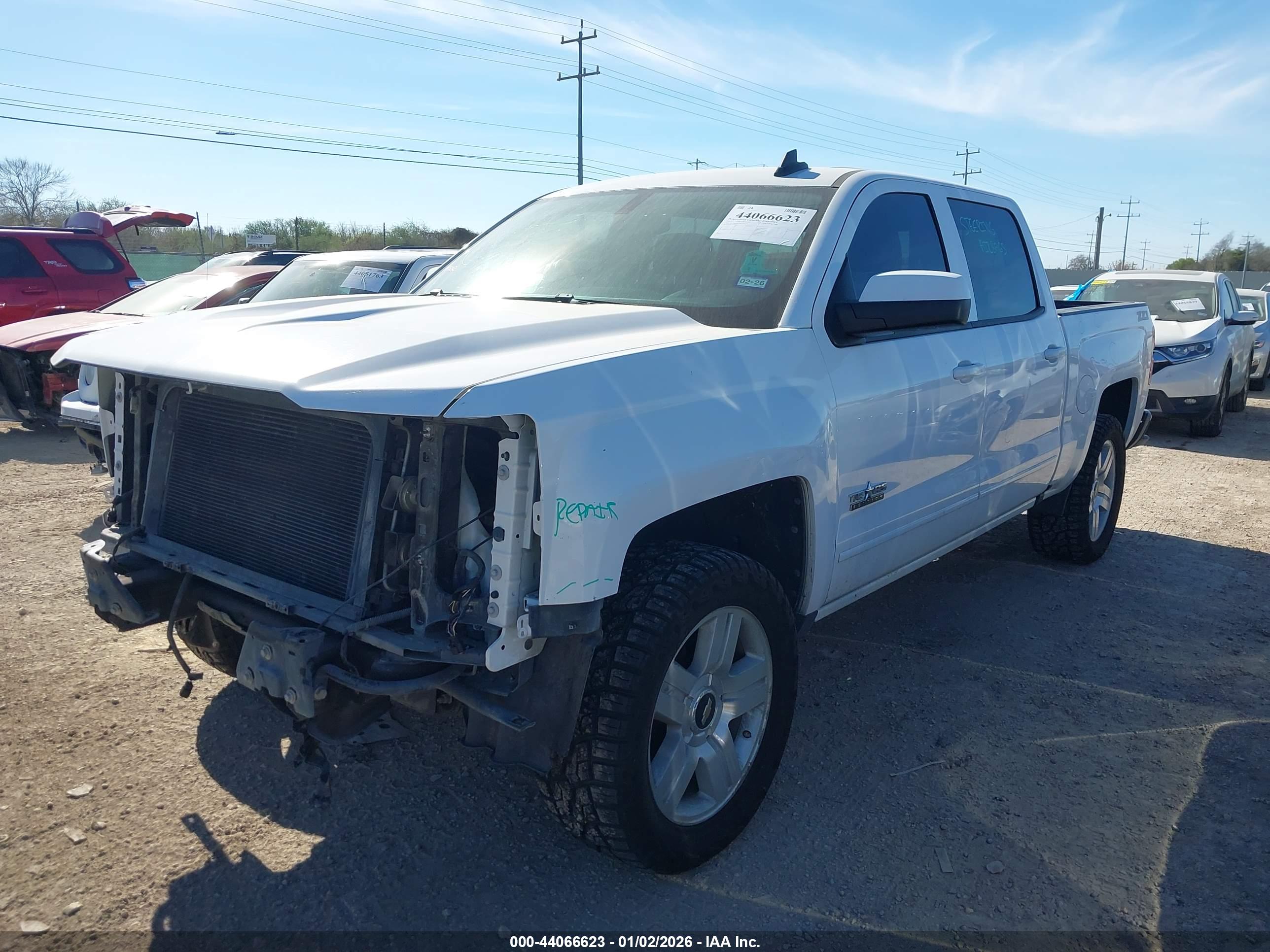 CHEVROLET SILVERADO image 2