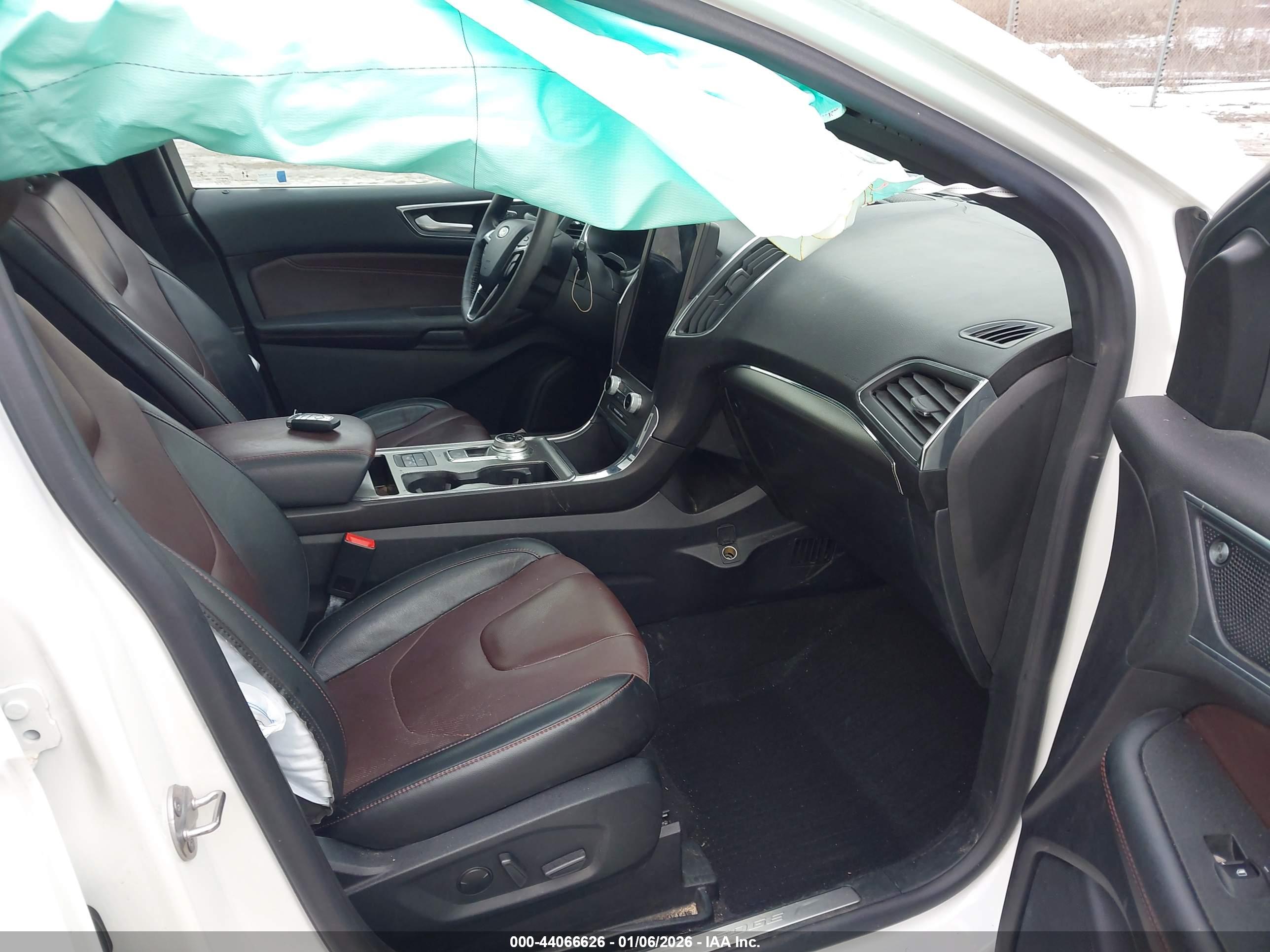 FORD EDGE image 5