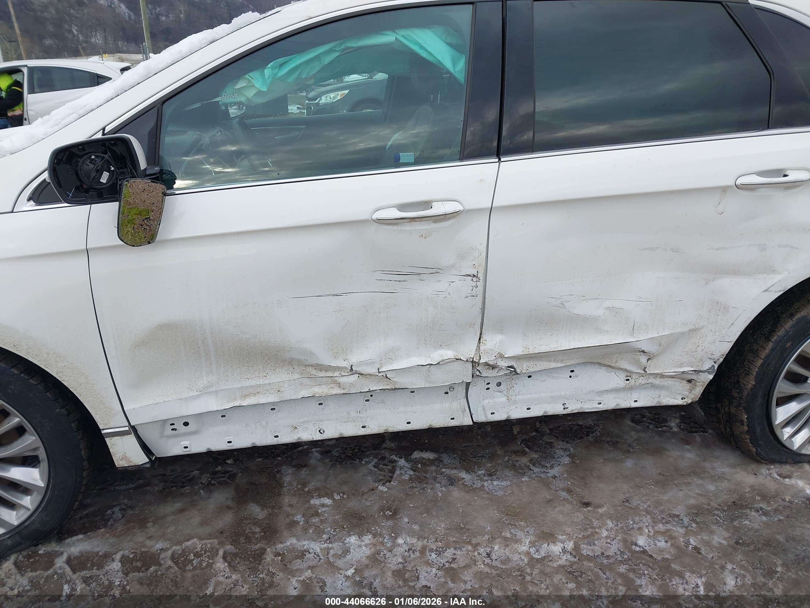 FORD EDGE image 6