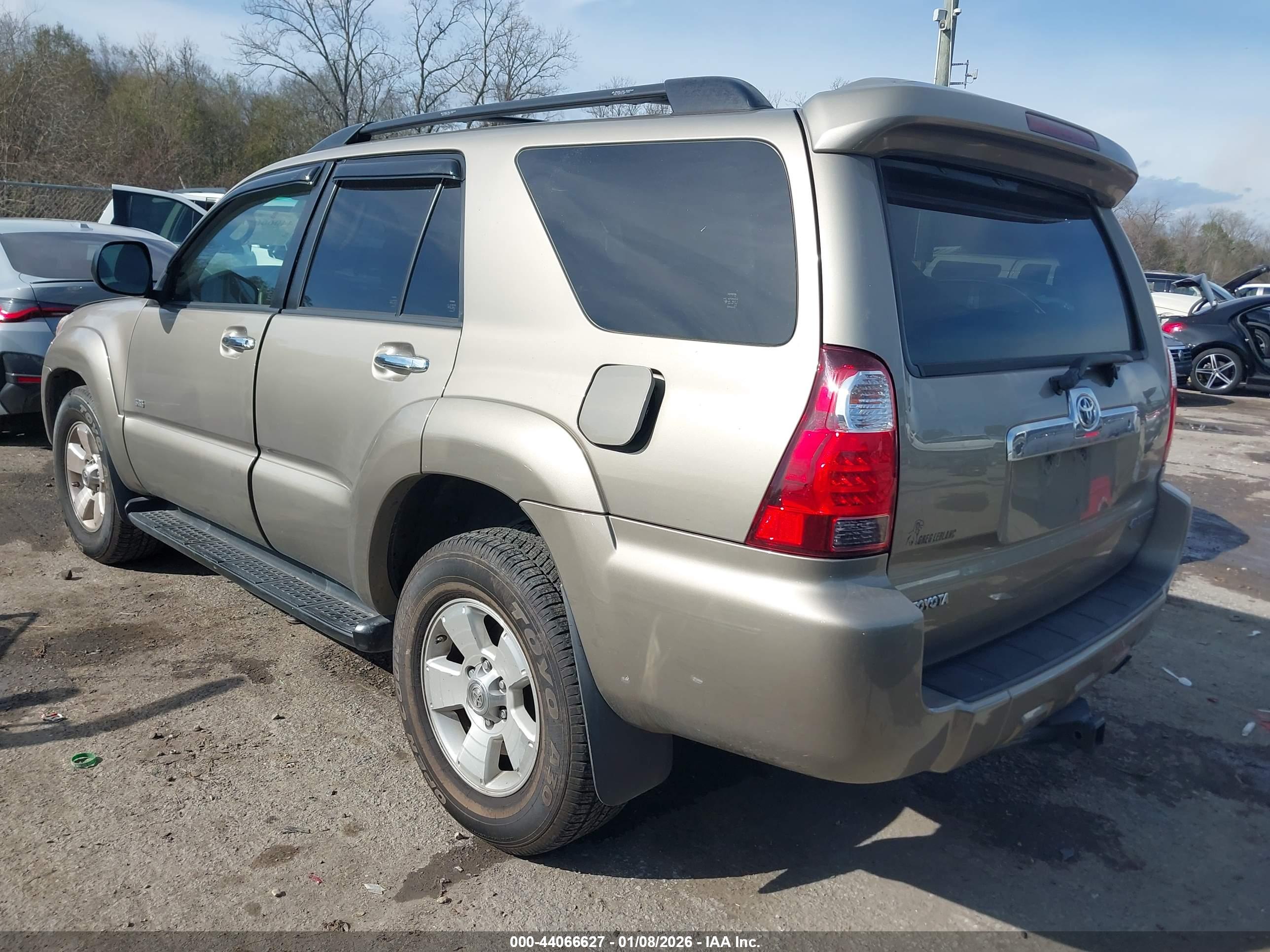 TOYOTA 4RUNNER image 3