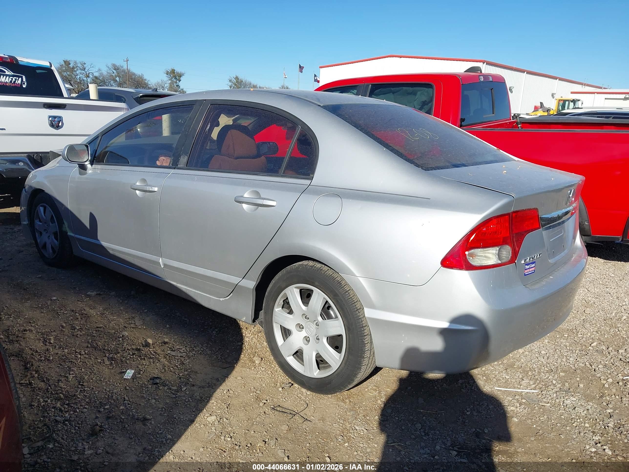 HONDA CIVIC image 3