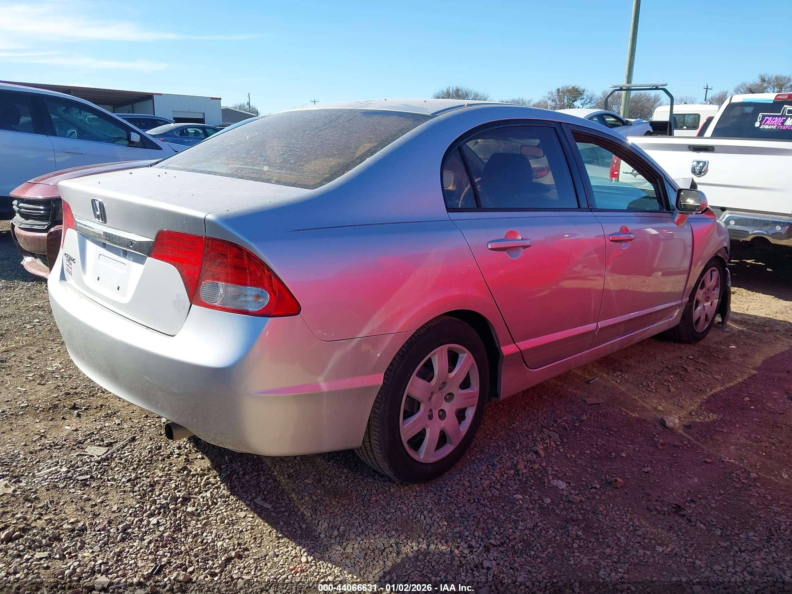 HONDA CIVIC image 4