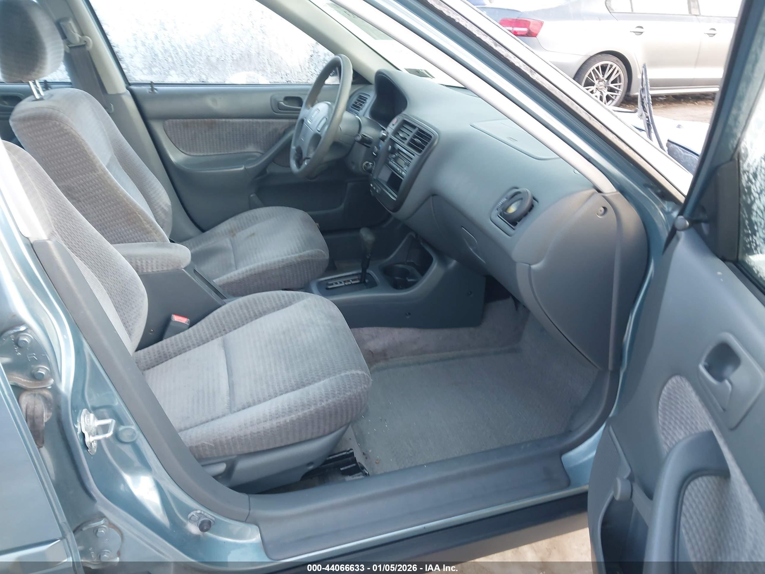 HONDA CIVIC image 5