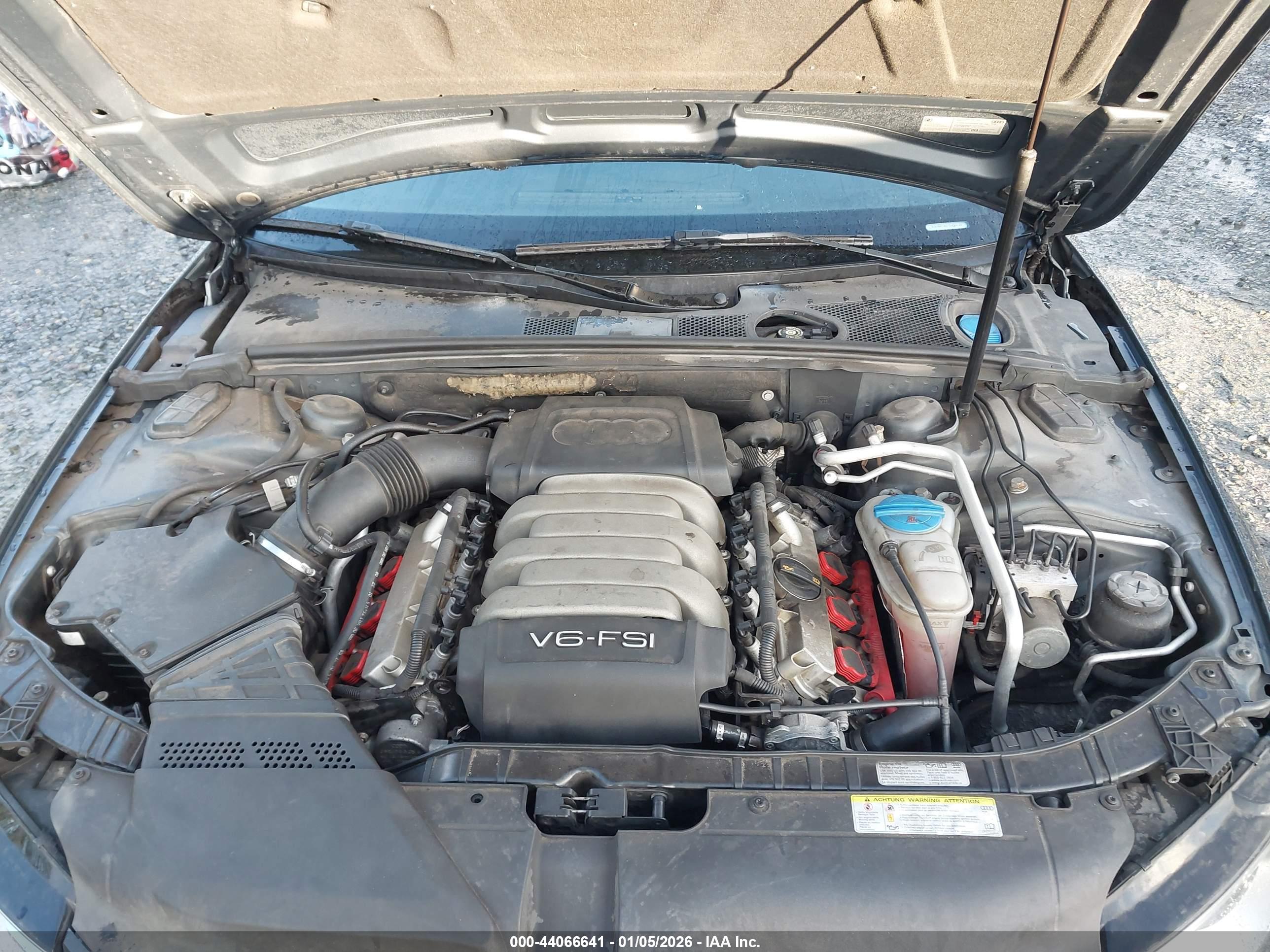 AUDI A4 image 10