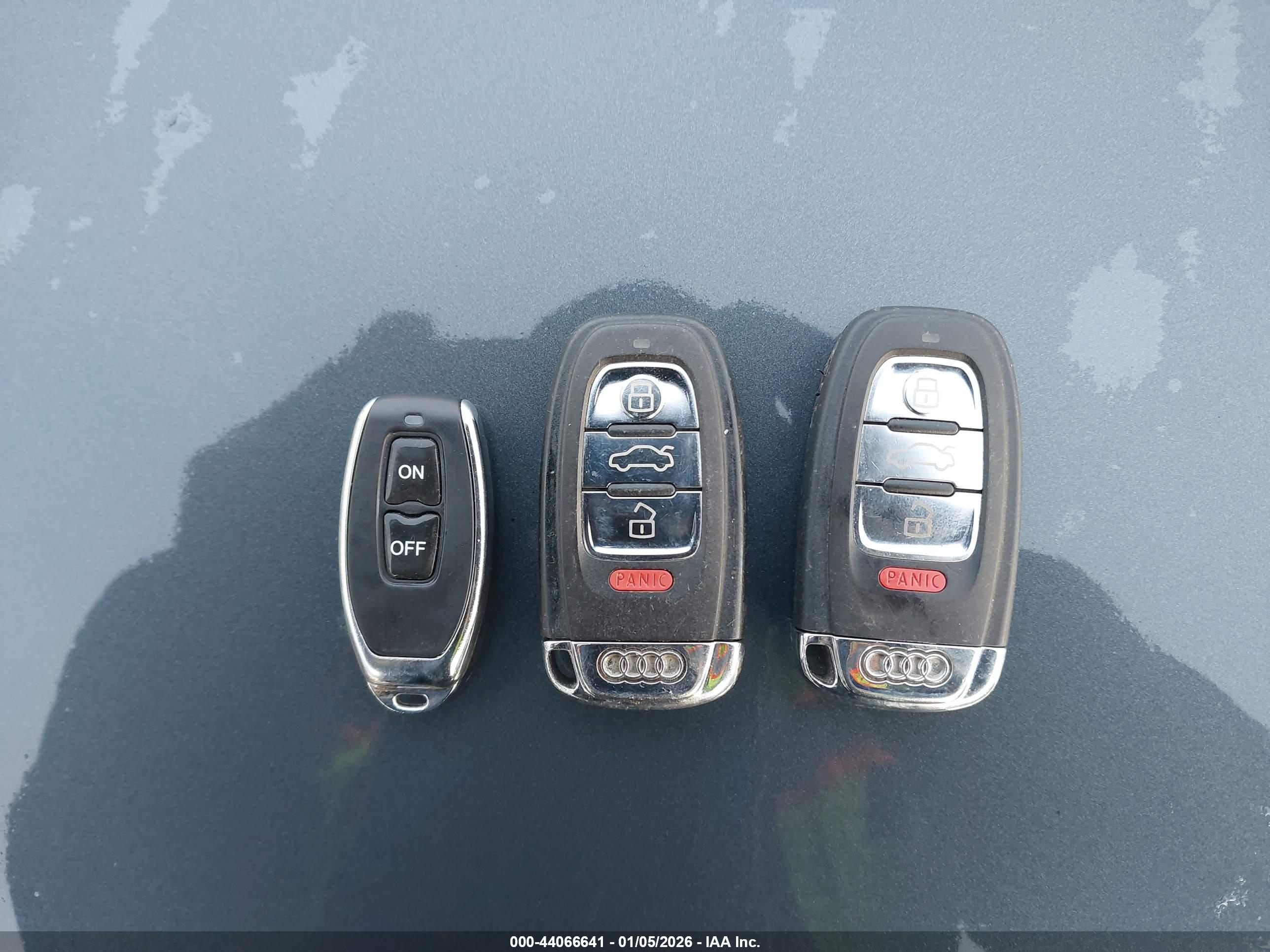 AUDI A4 image 11