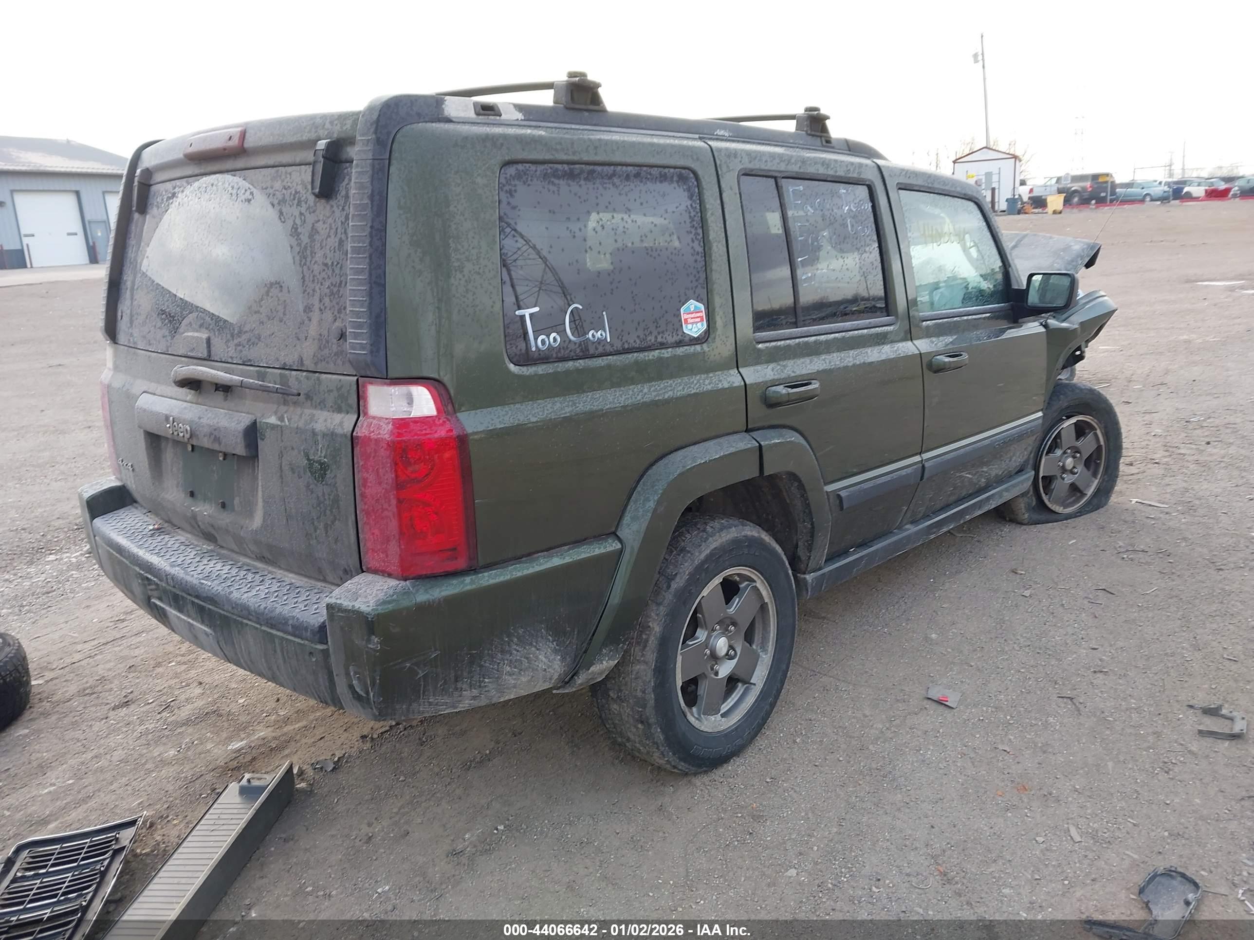 JEEP COMMANDER image 4