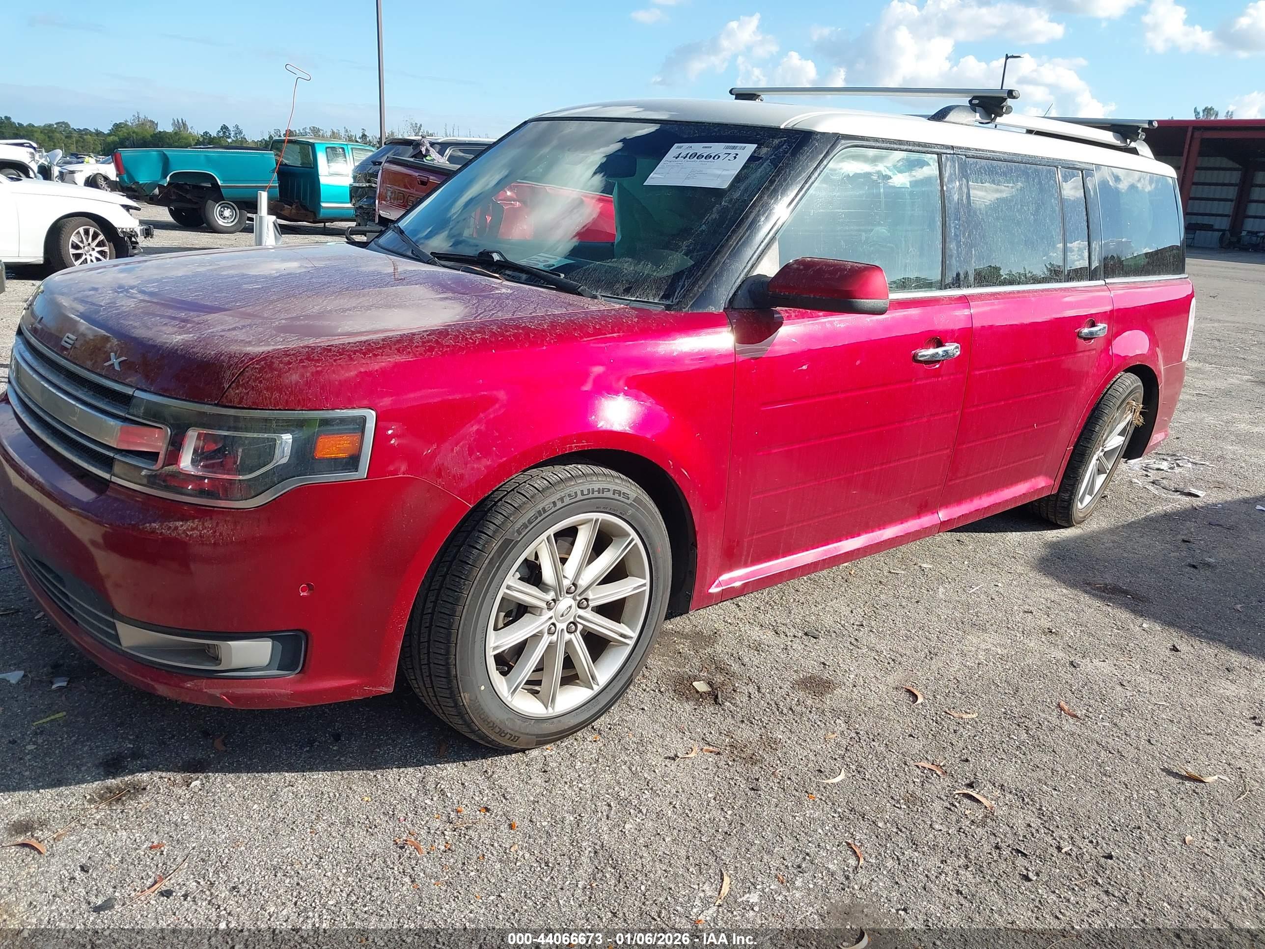FORD FLEX image 2