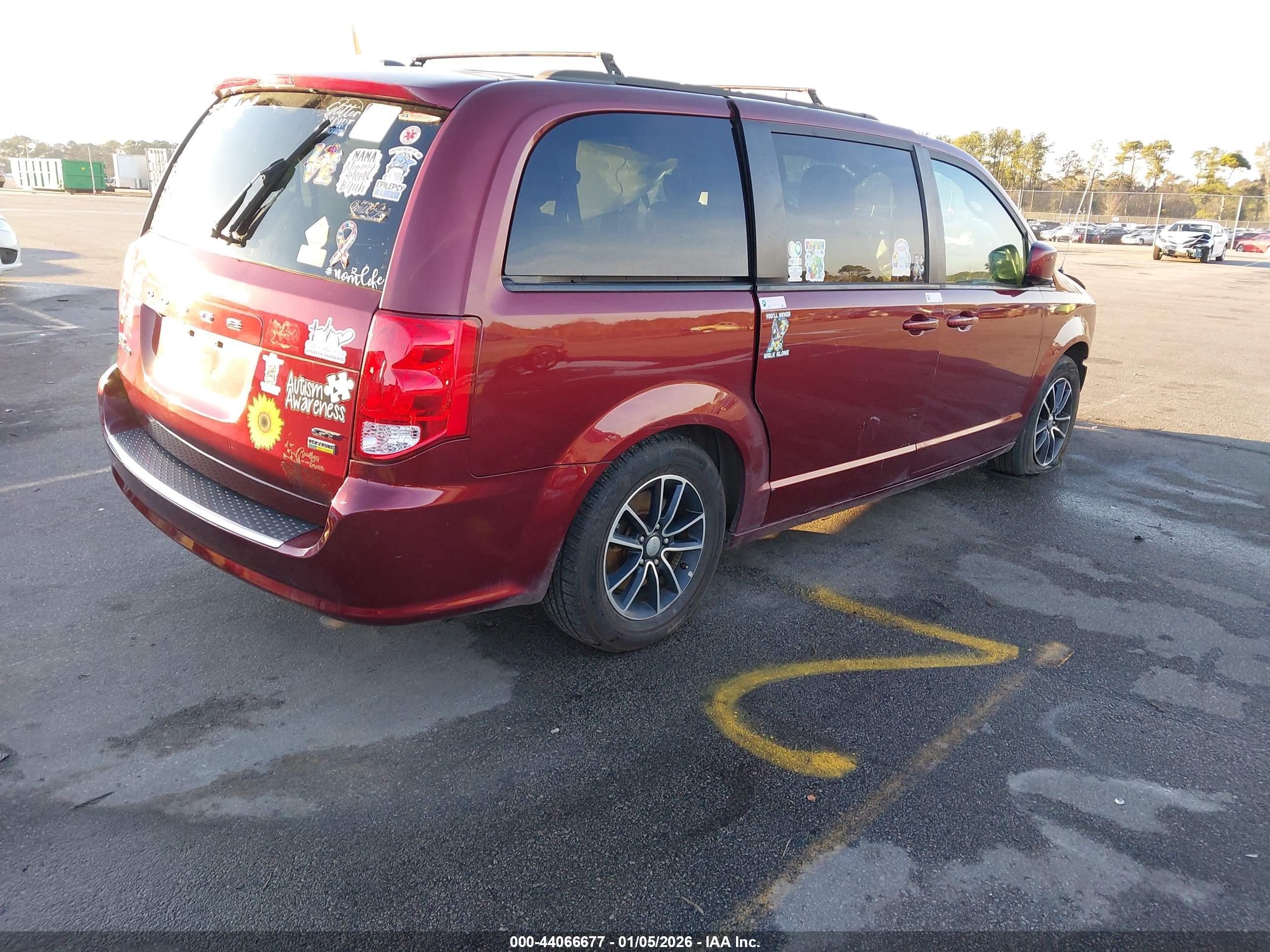 DODGE GRAND image 4