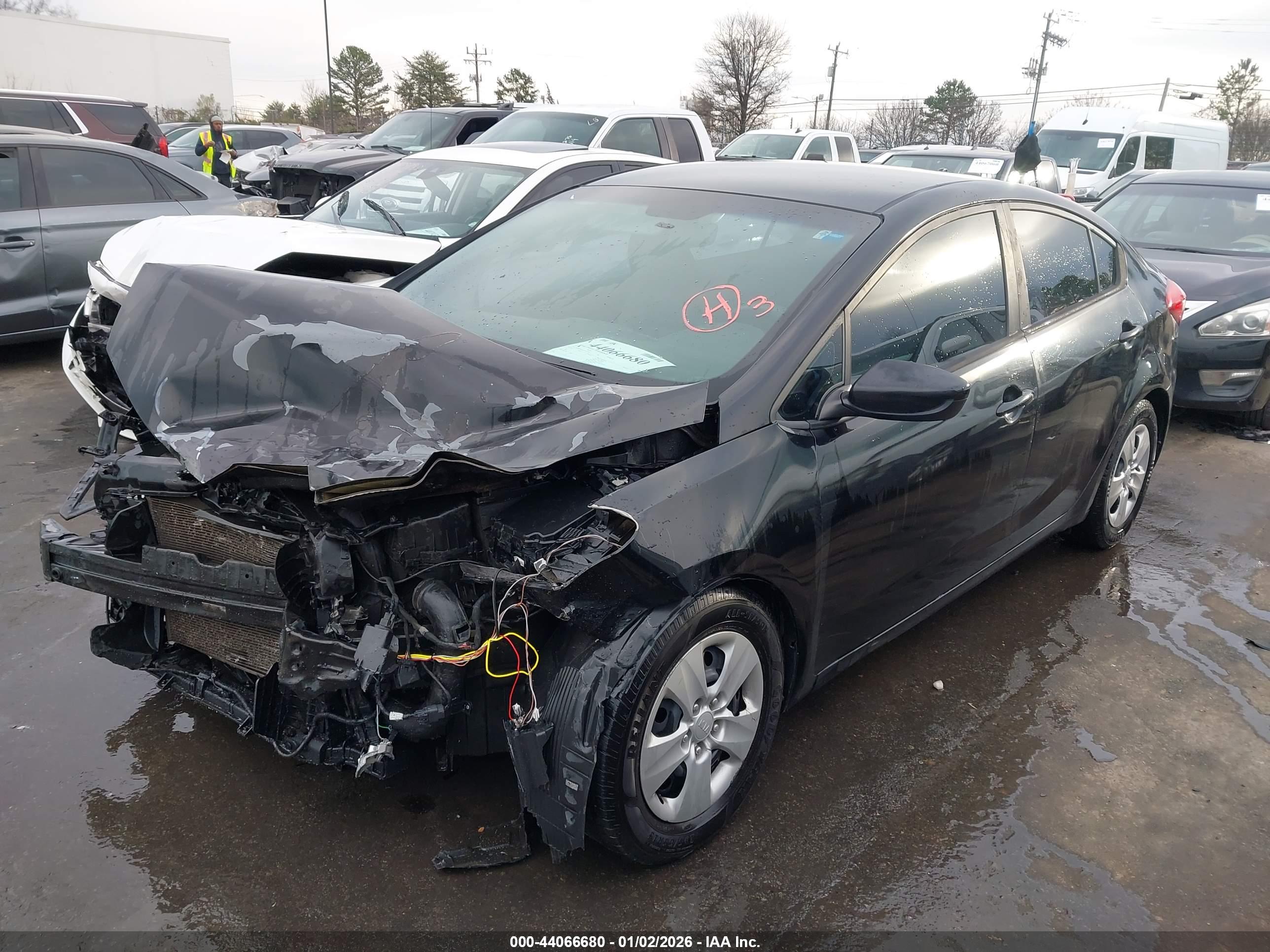 KIA FORTE image 2