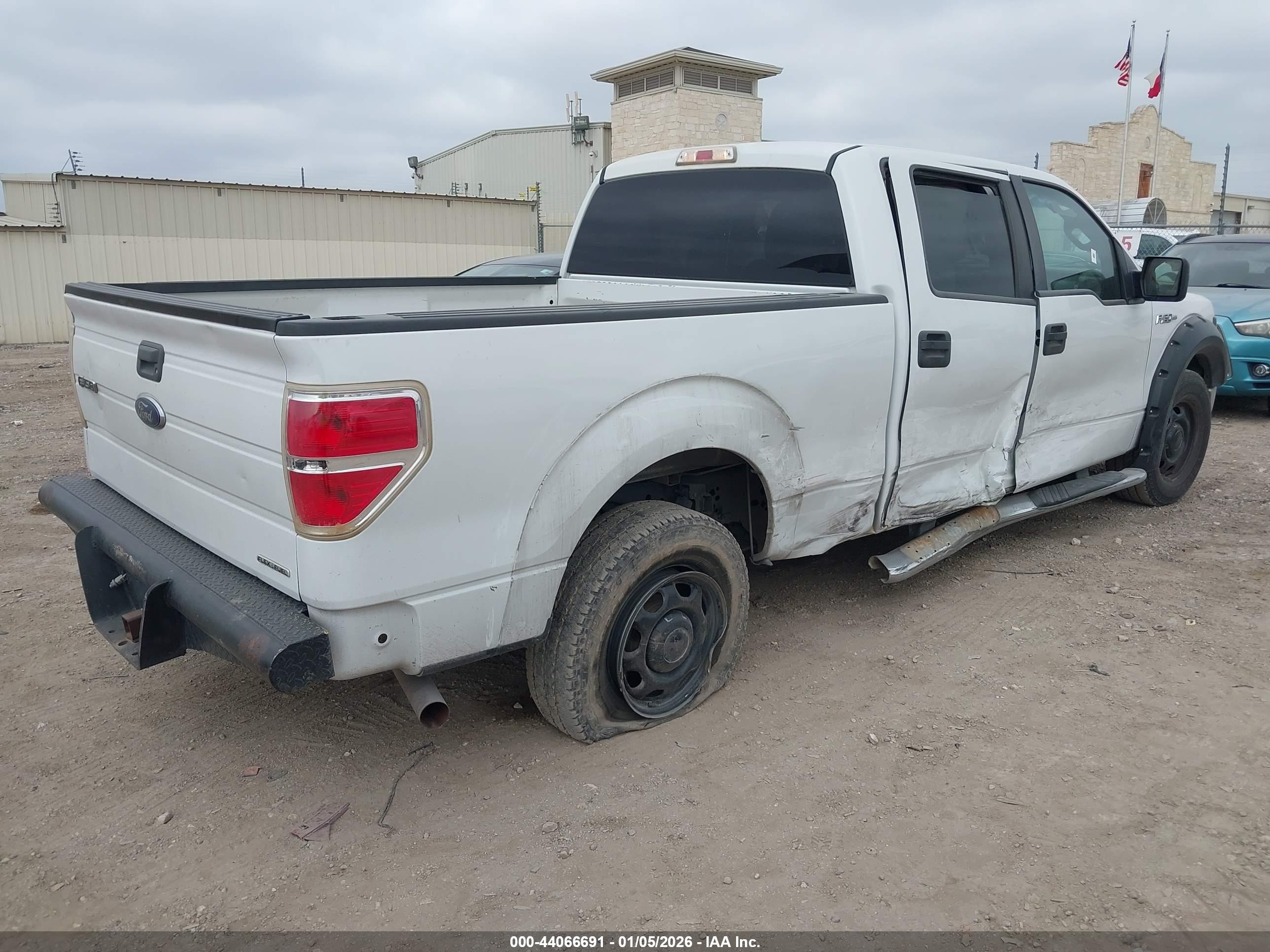FORD F-150 image 4