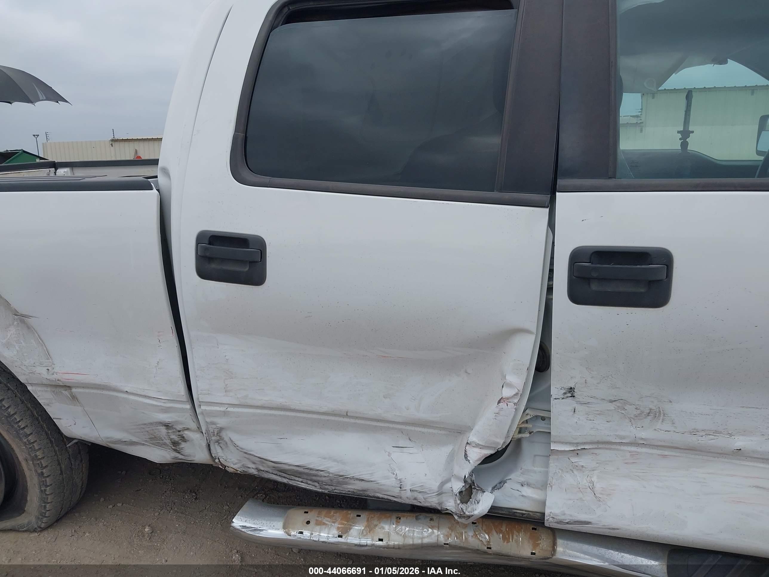 FORD F-150 image 6