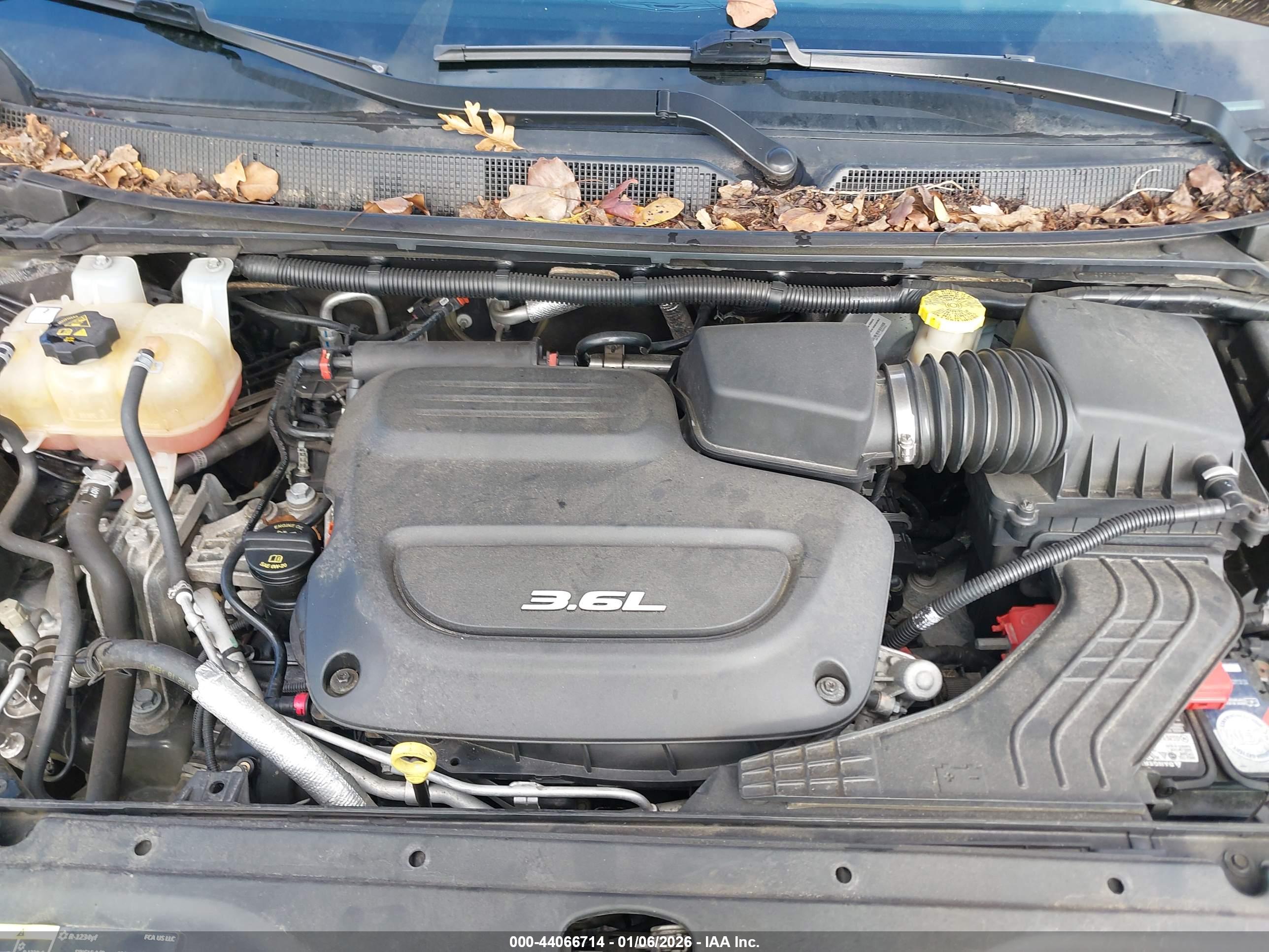 CHRYSLER PACIFICA image 10