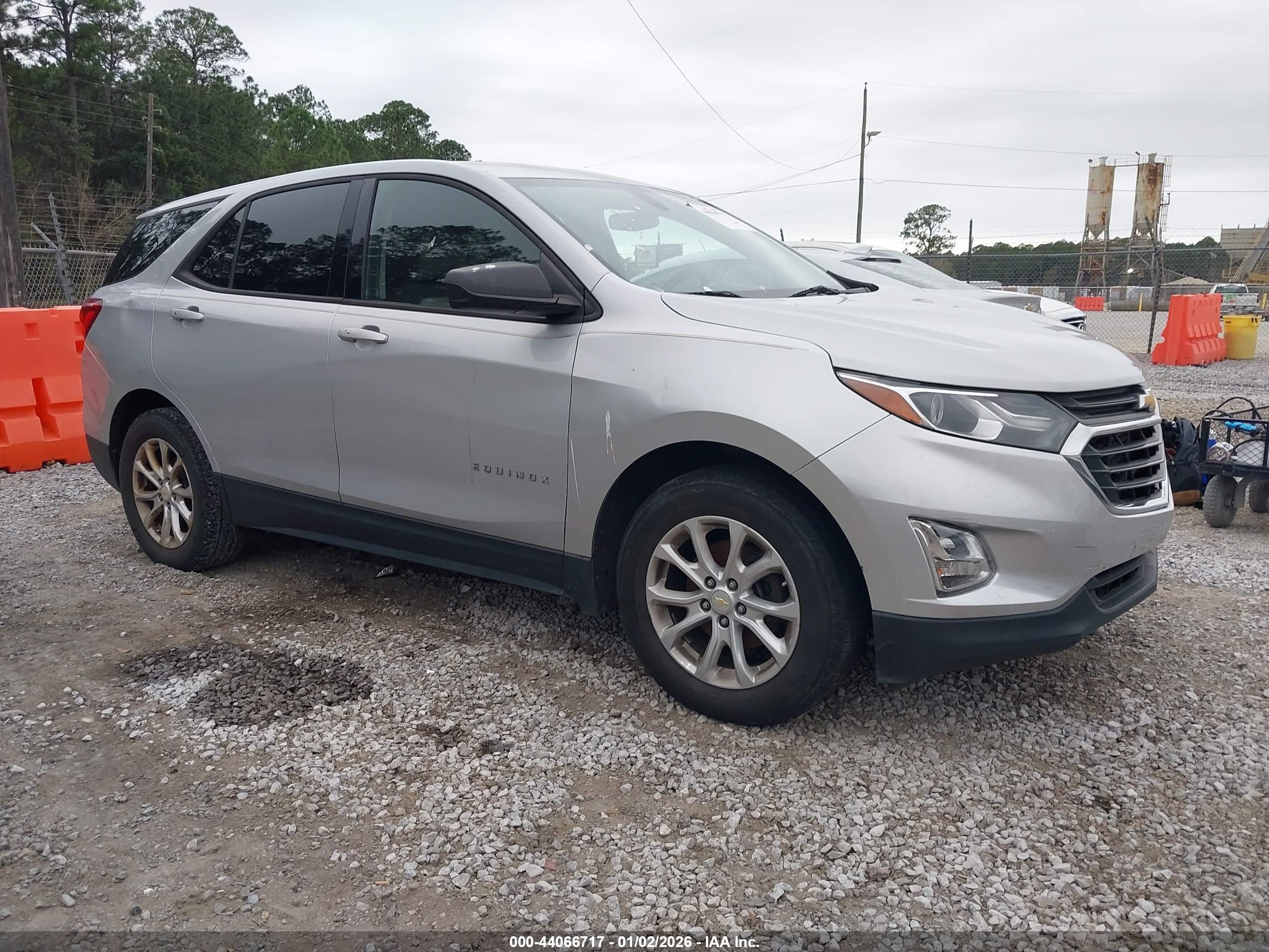 CHEVROLET EQUINOX image 6