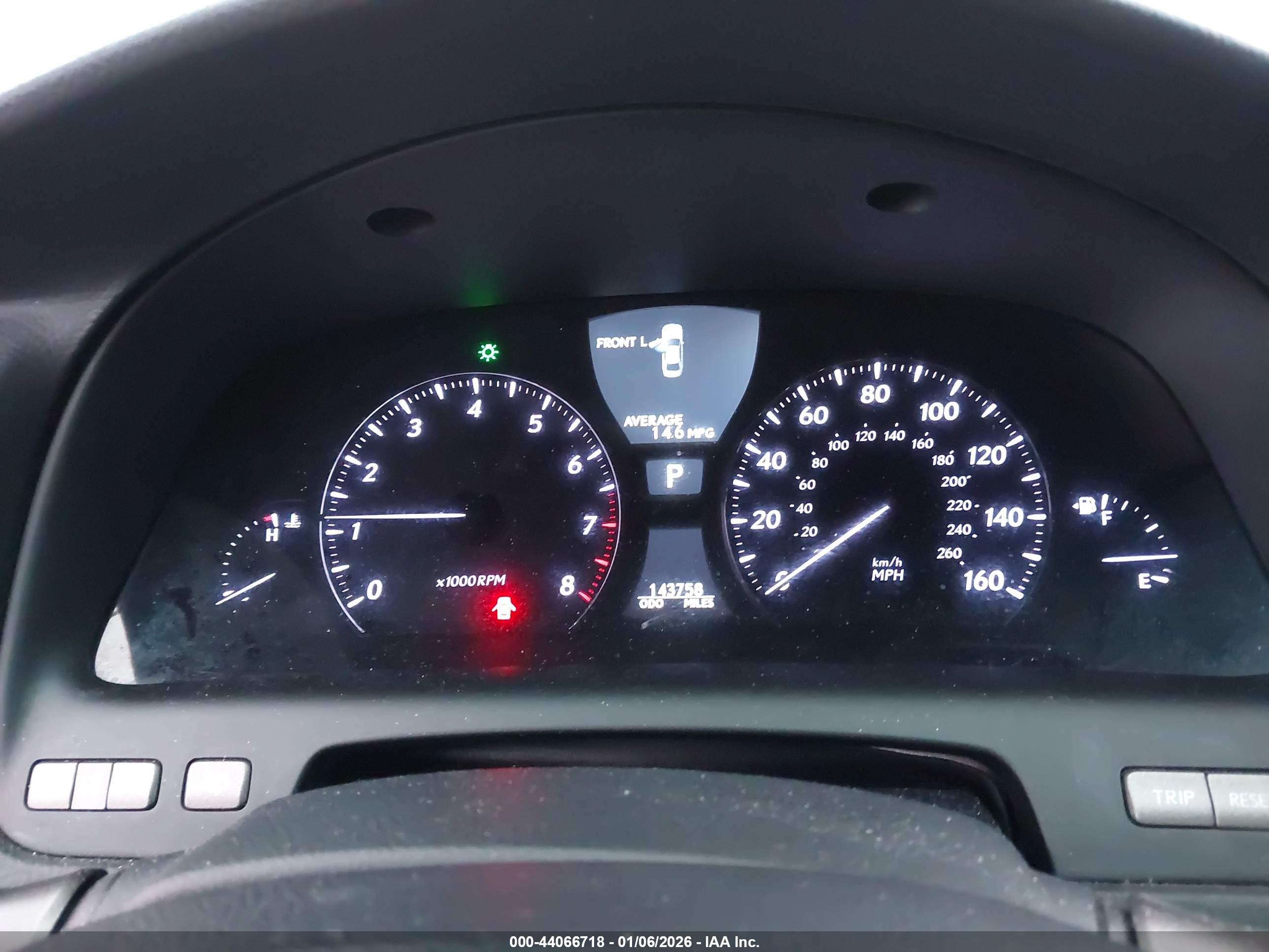 LEXUS LS image 7
