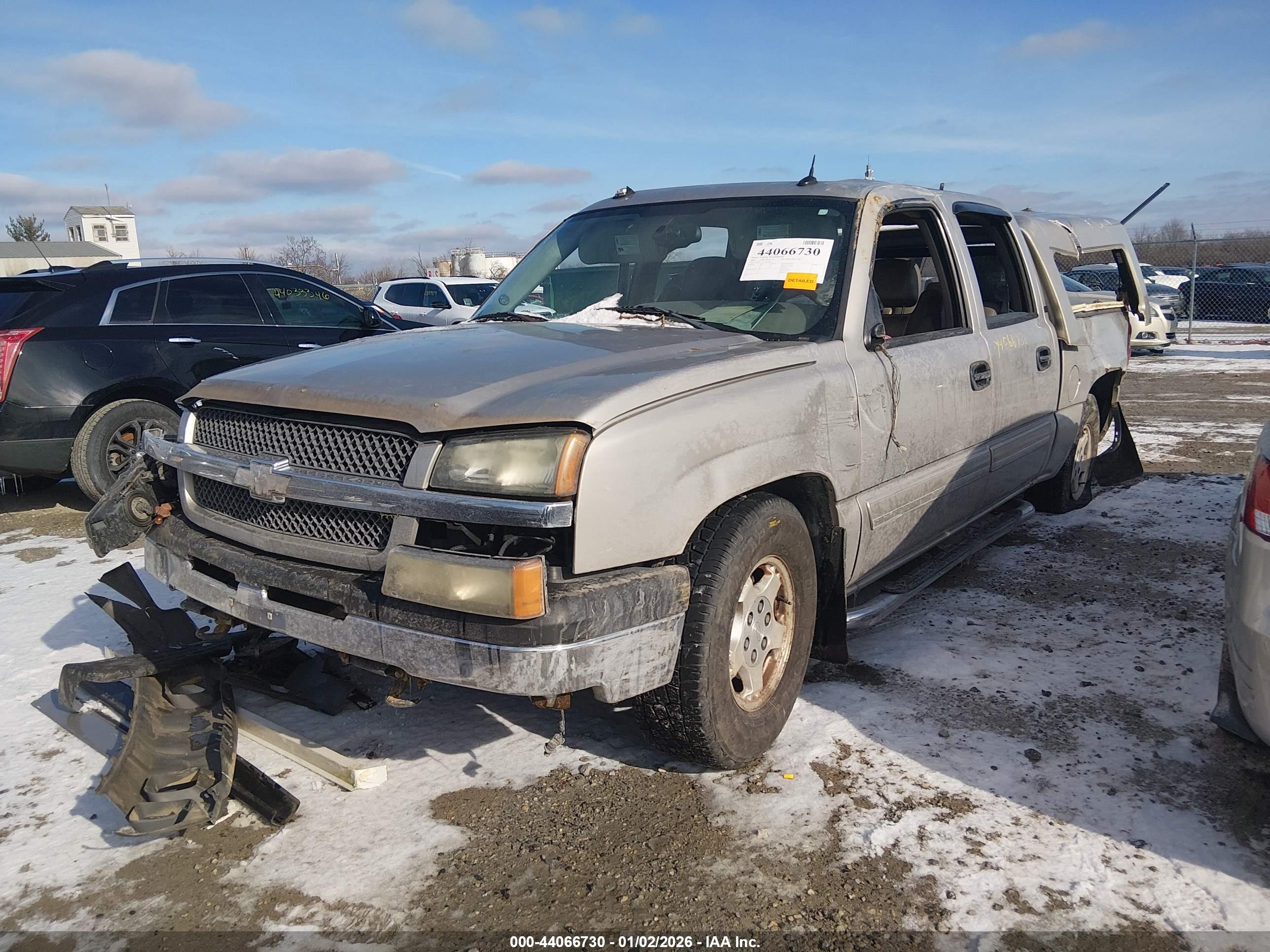 CHEVROLET SILVERADO image 2