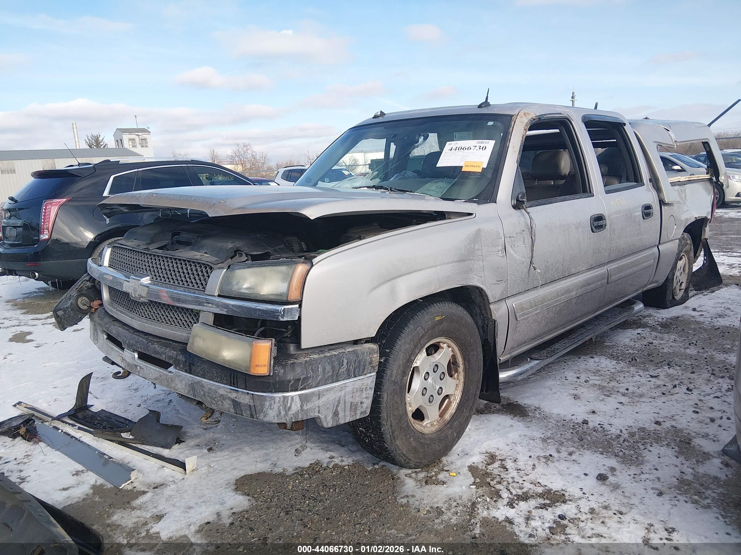 CHEVROLET SILVERADO image 6