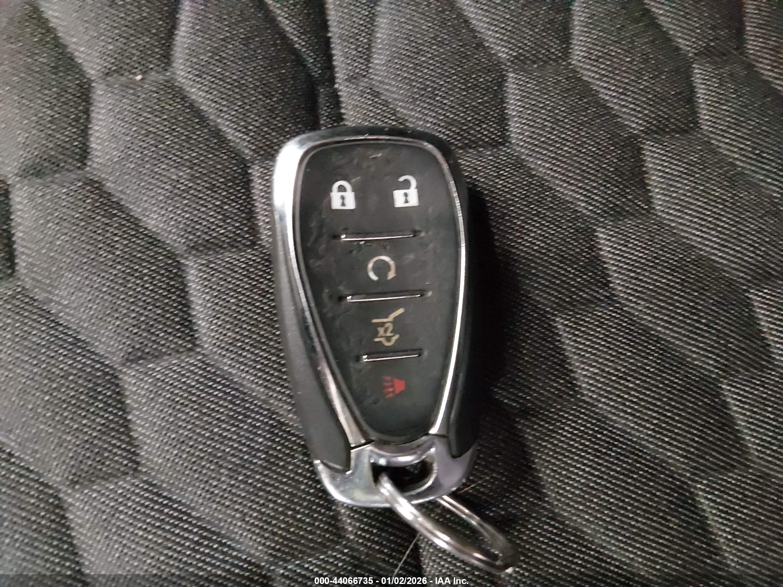 CHEVROLET EQUINOX image 11