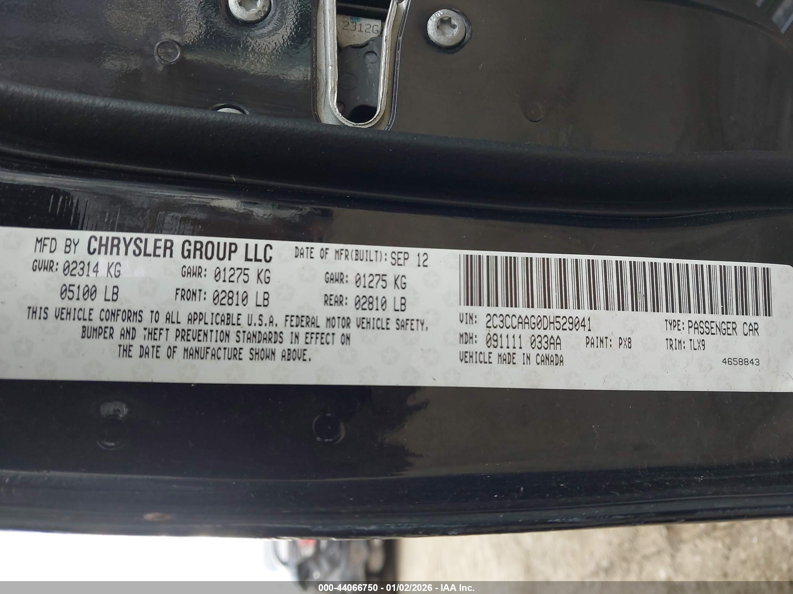 CHRYSLER 300 image 9