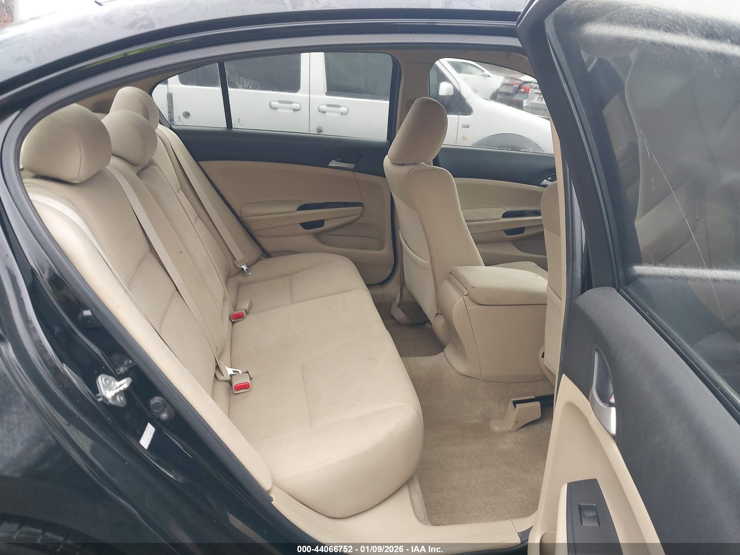 HONDA ACCORD image 8