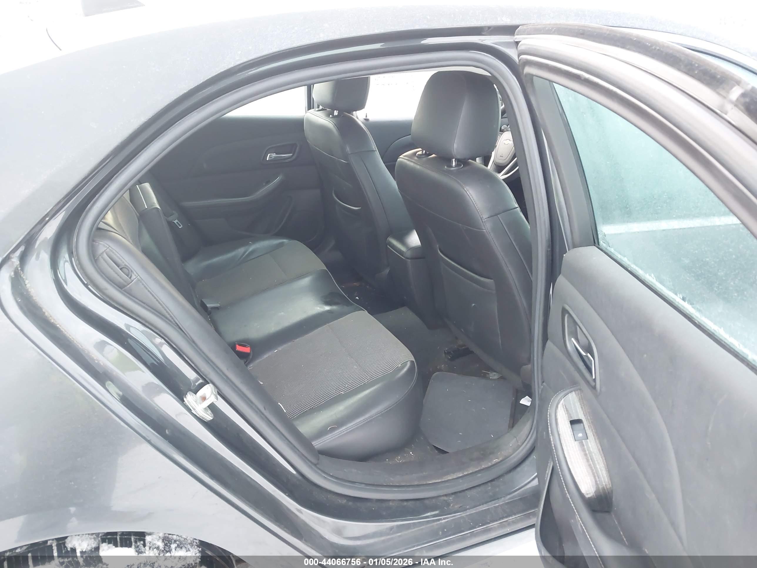 CHEVROLET MALIBU image 8