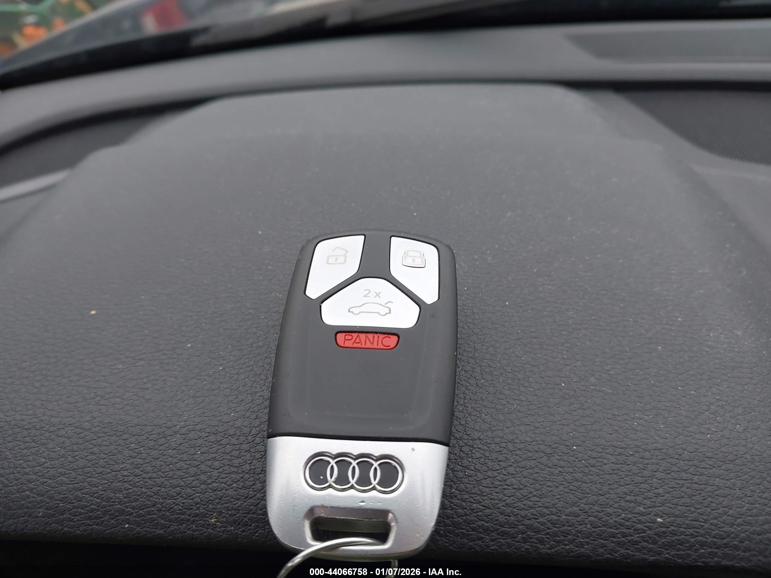 AUDI Q5 image 11