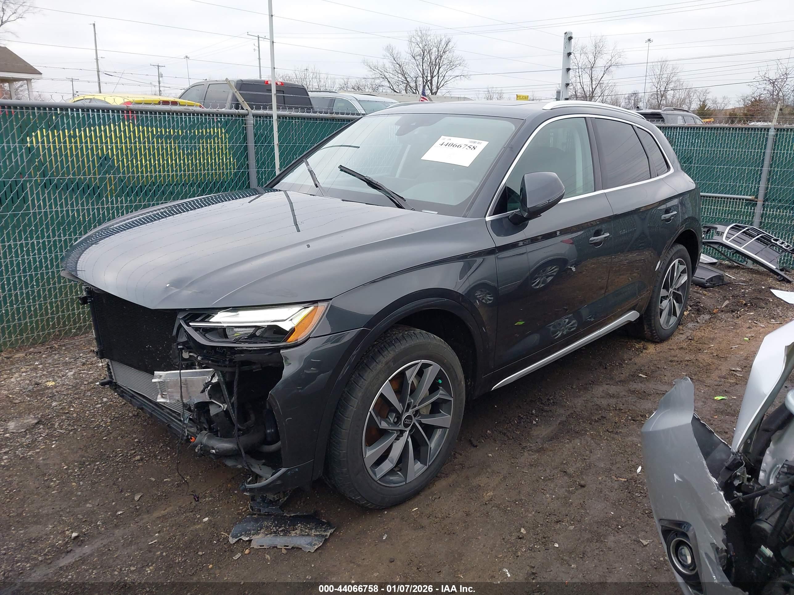 AUDI Q5 image 2