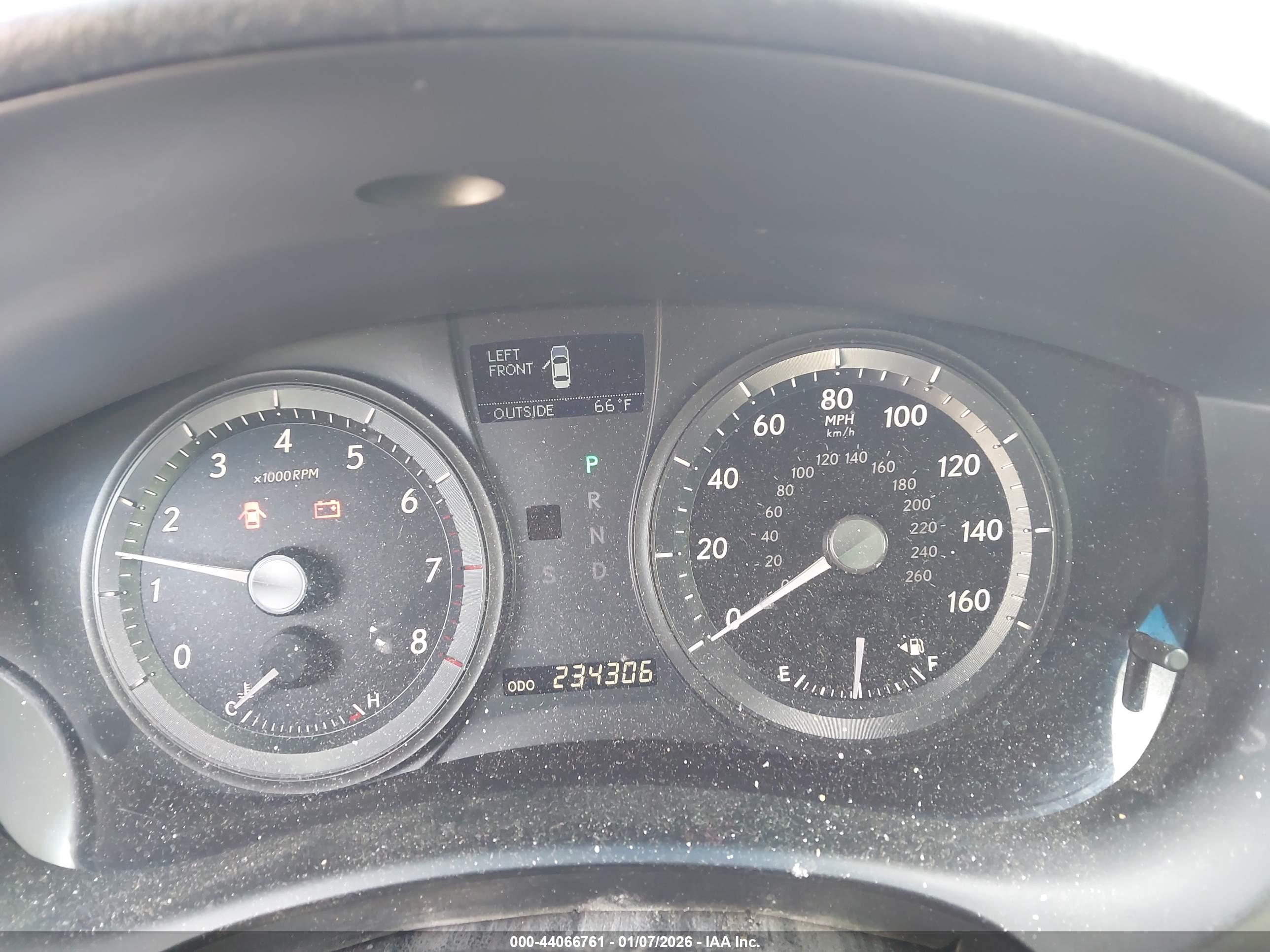 LEXUS ES image 7